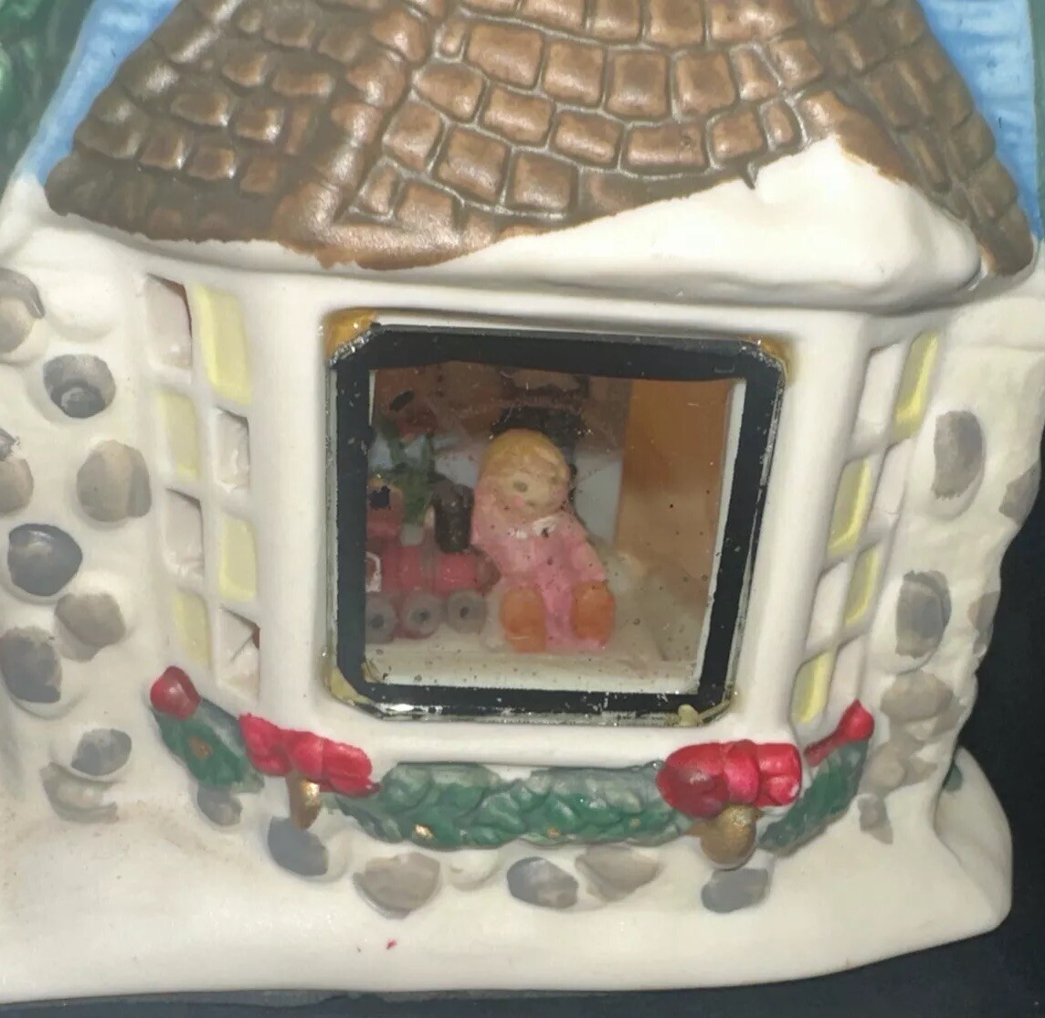 2002 Snowflake Falls Holiday Toy Castle Lighted Porcelain Christmas Village