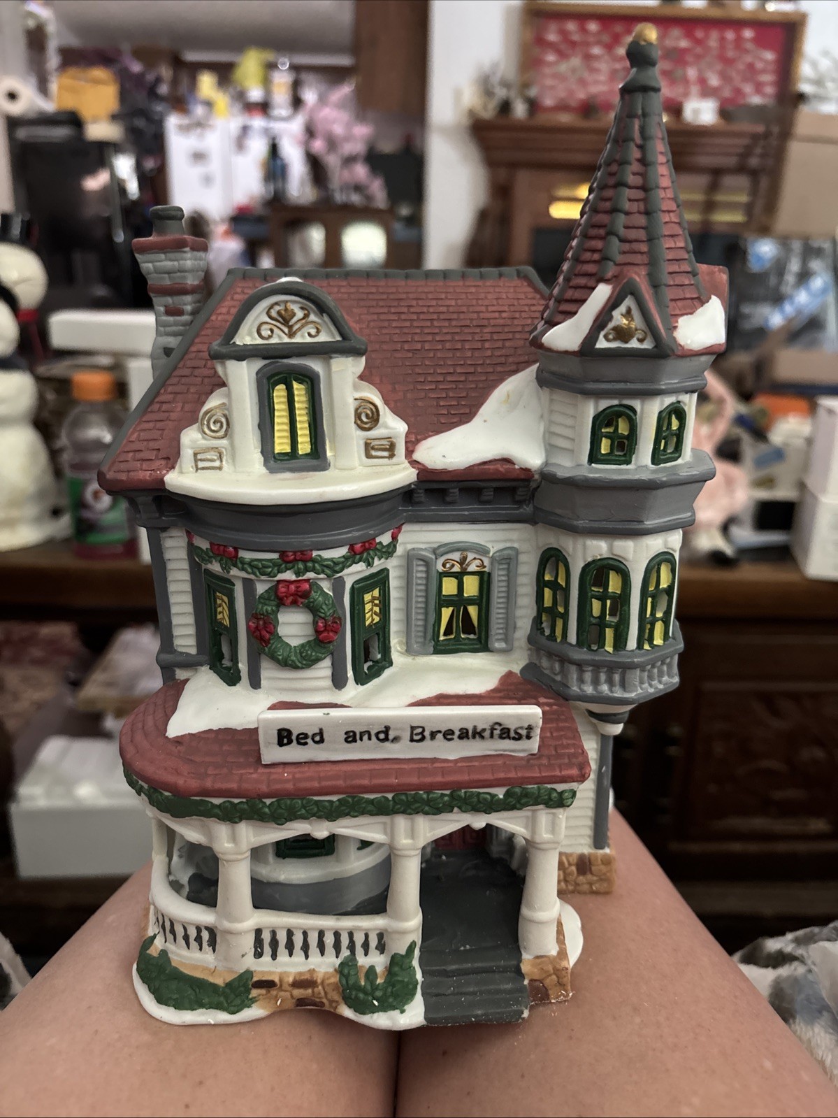 Bed And Breakfast Village House Limited Edition 1998