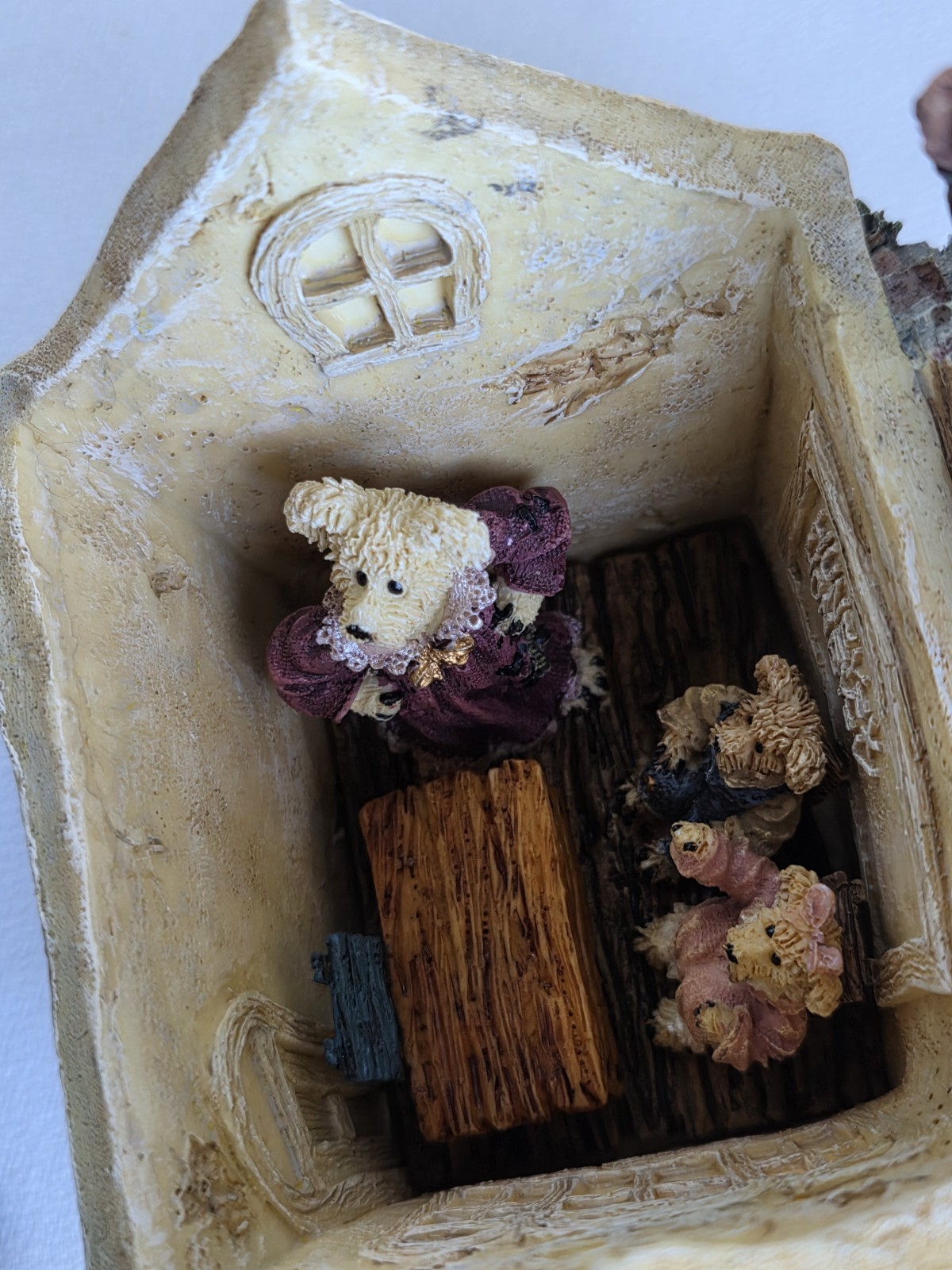 Boyds Bears Bearly-Built Village Lot – Public Library 19006 & Boyds School Resin