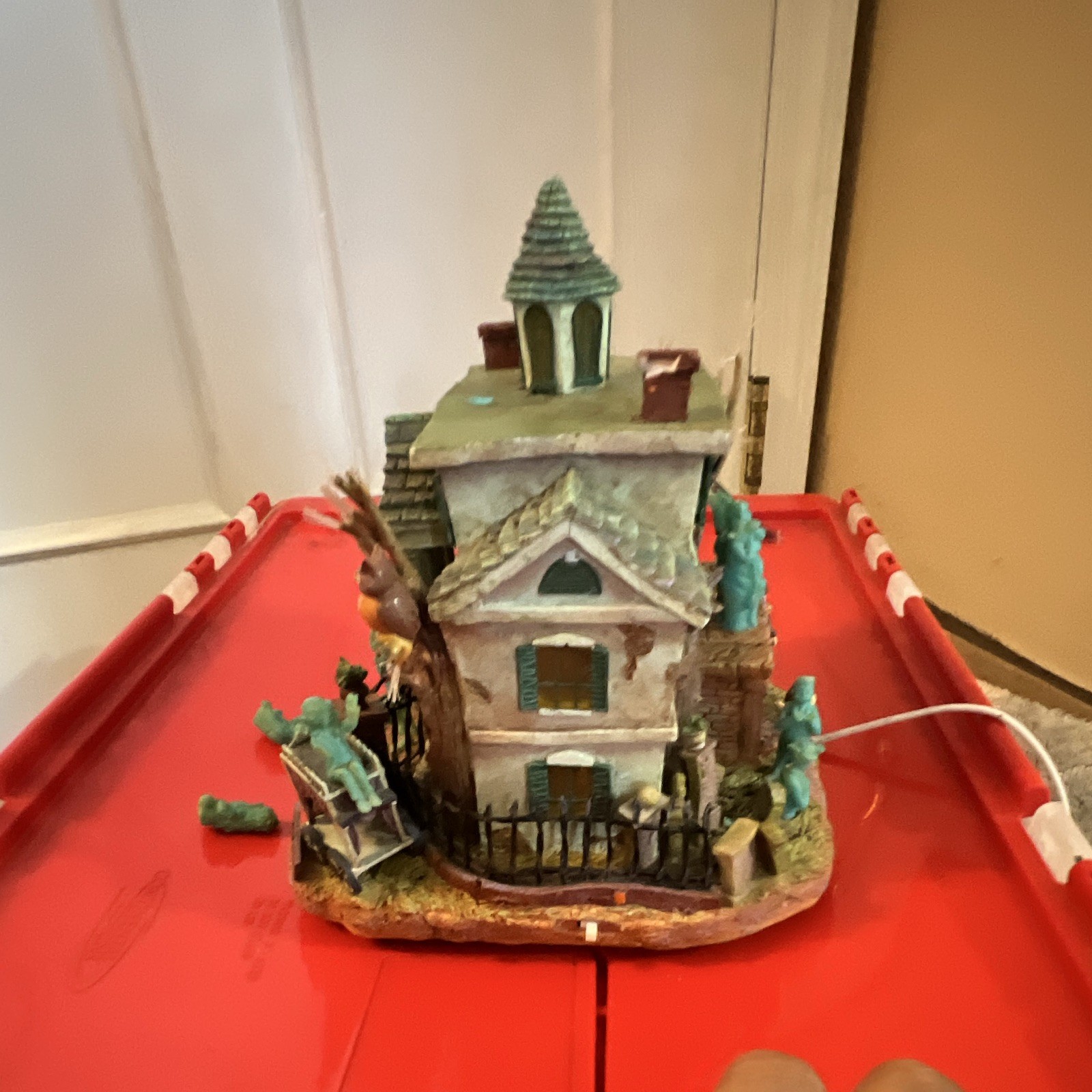 Resin Halloween Haunted House Village House Figurine, Painted Multicolor