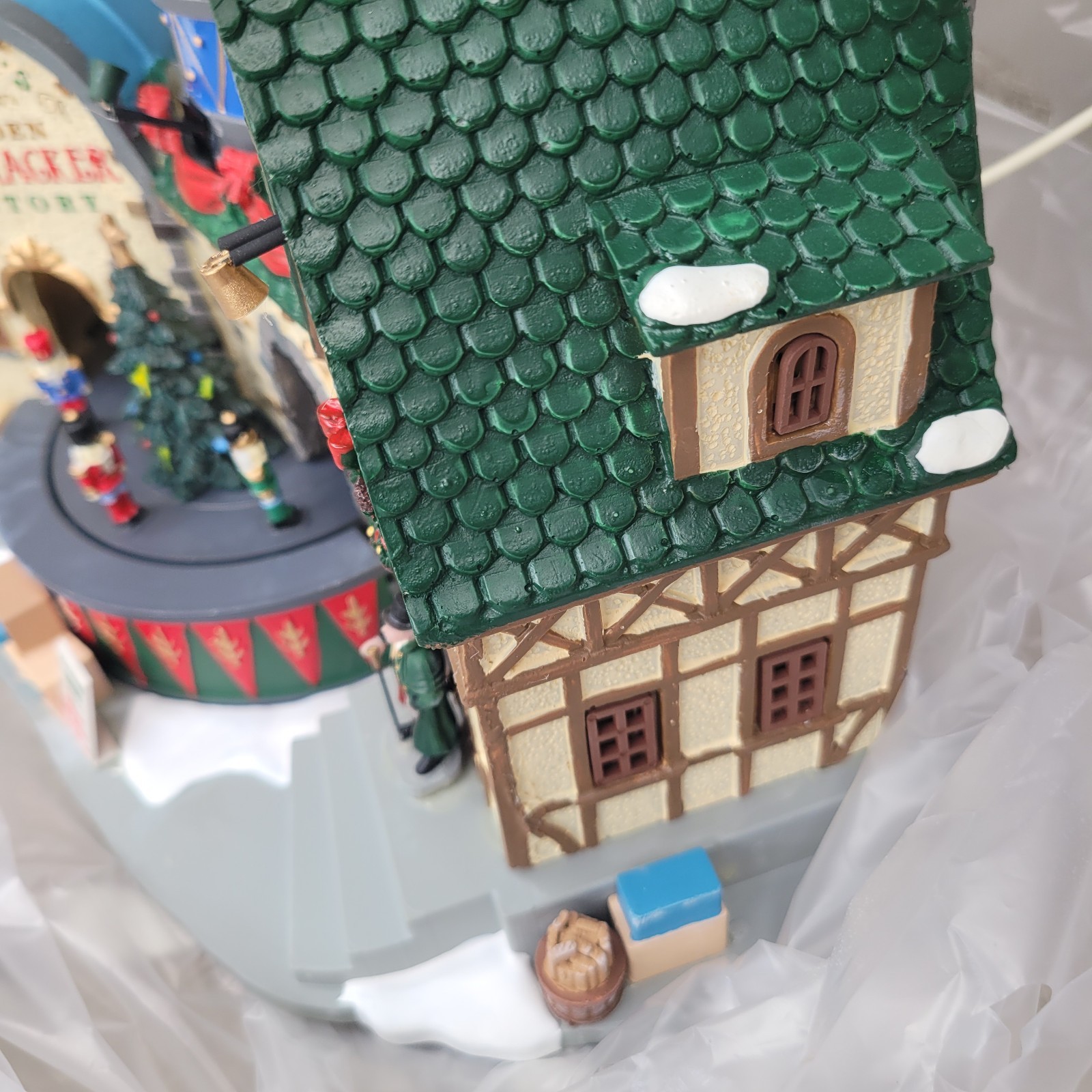Lemax Ludwig’s Wooden Nutcracker Factory Christmas Lights & Sounds NEW & Tested!
