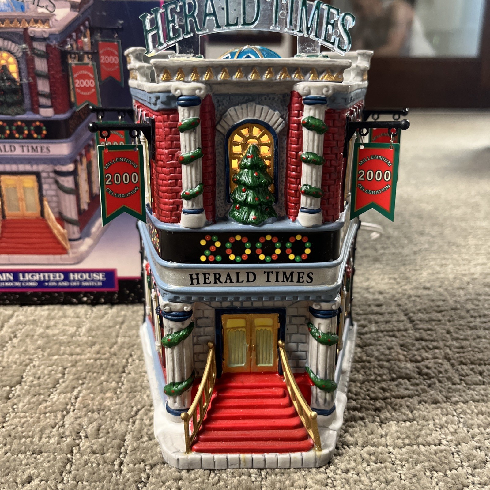Lemax Christmas Village Collection Millennium 2000 Herald Times Lighted Great