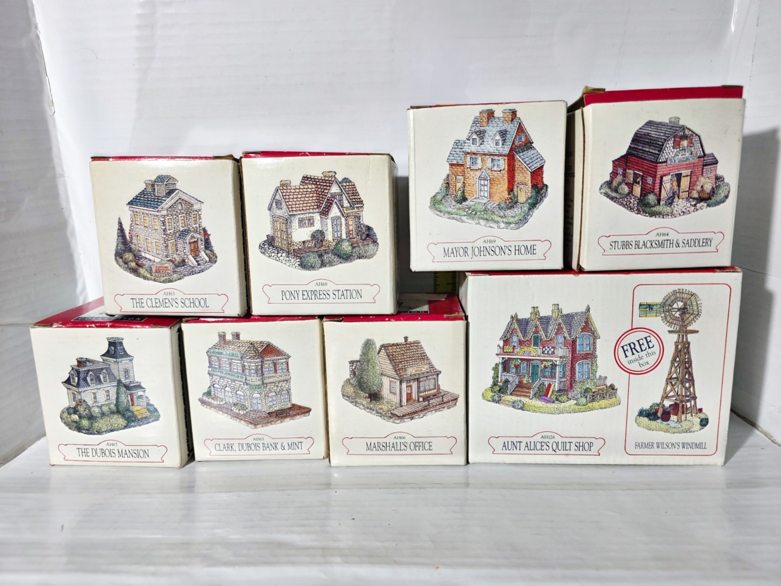Vtg Liberty Falls Village Lot of 8 Buildings w Boxes 6 Club Inserts Windmill