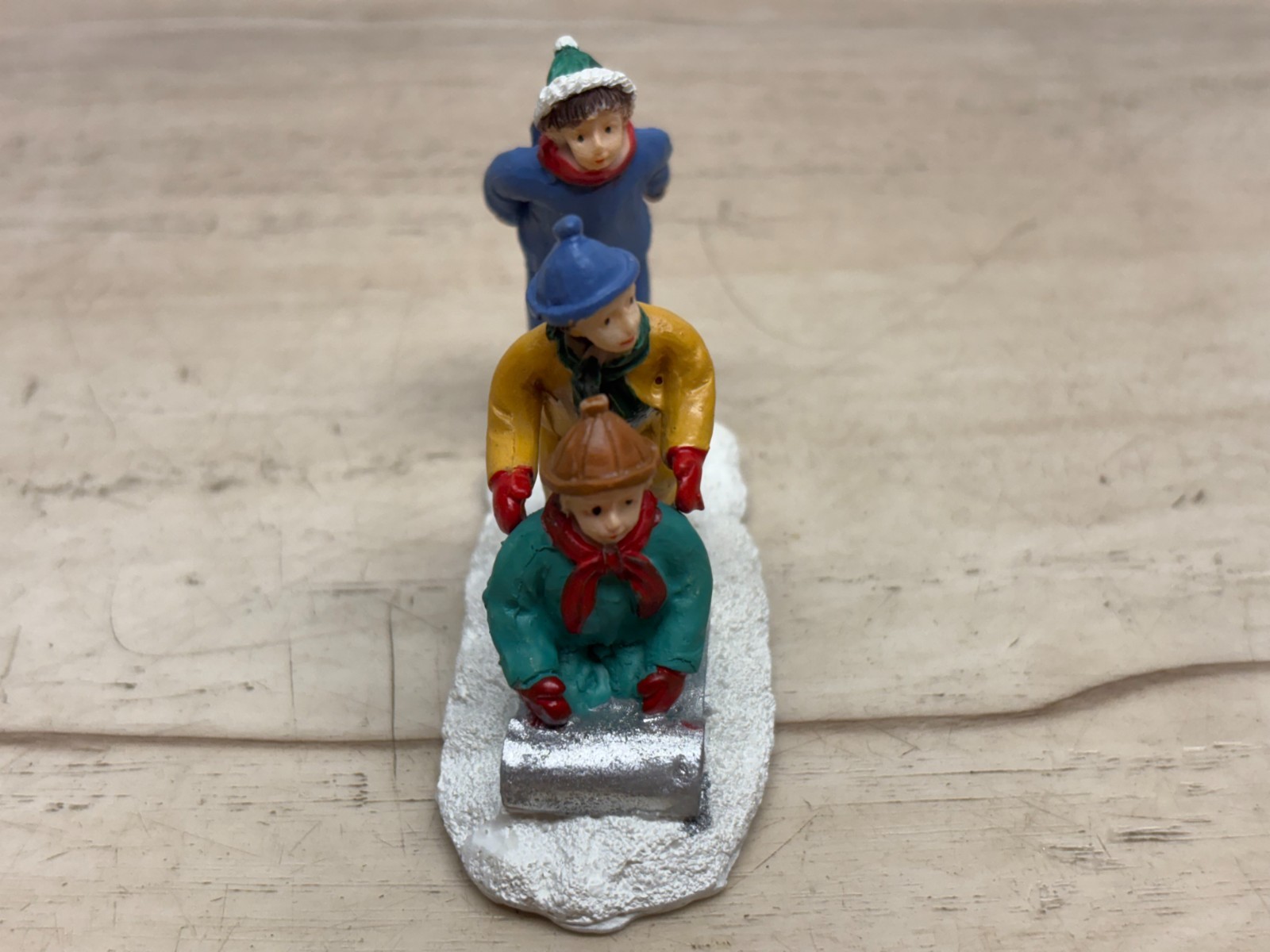 Set Of 3 Christmas Village Ceramic Figurines People And Arch