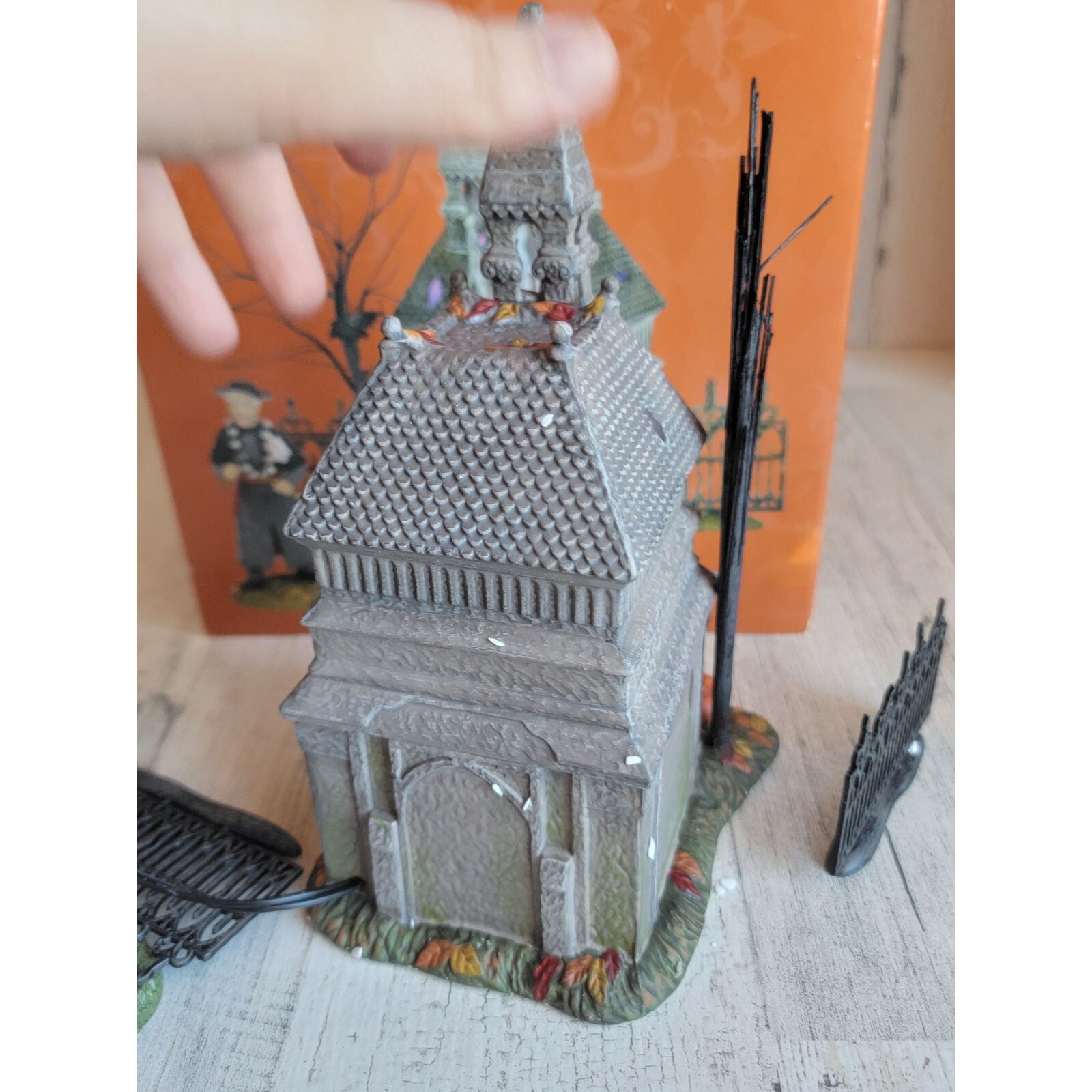 Dept 56 6002304 Rest in peace 2018 Halloween Village accessory