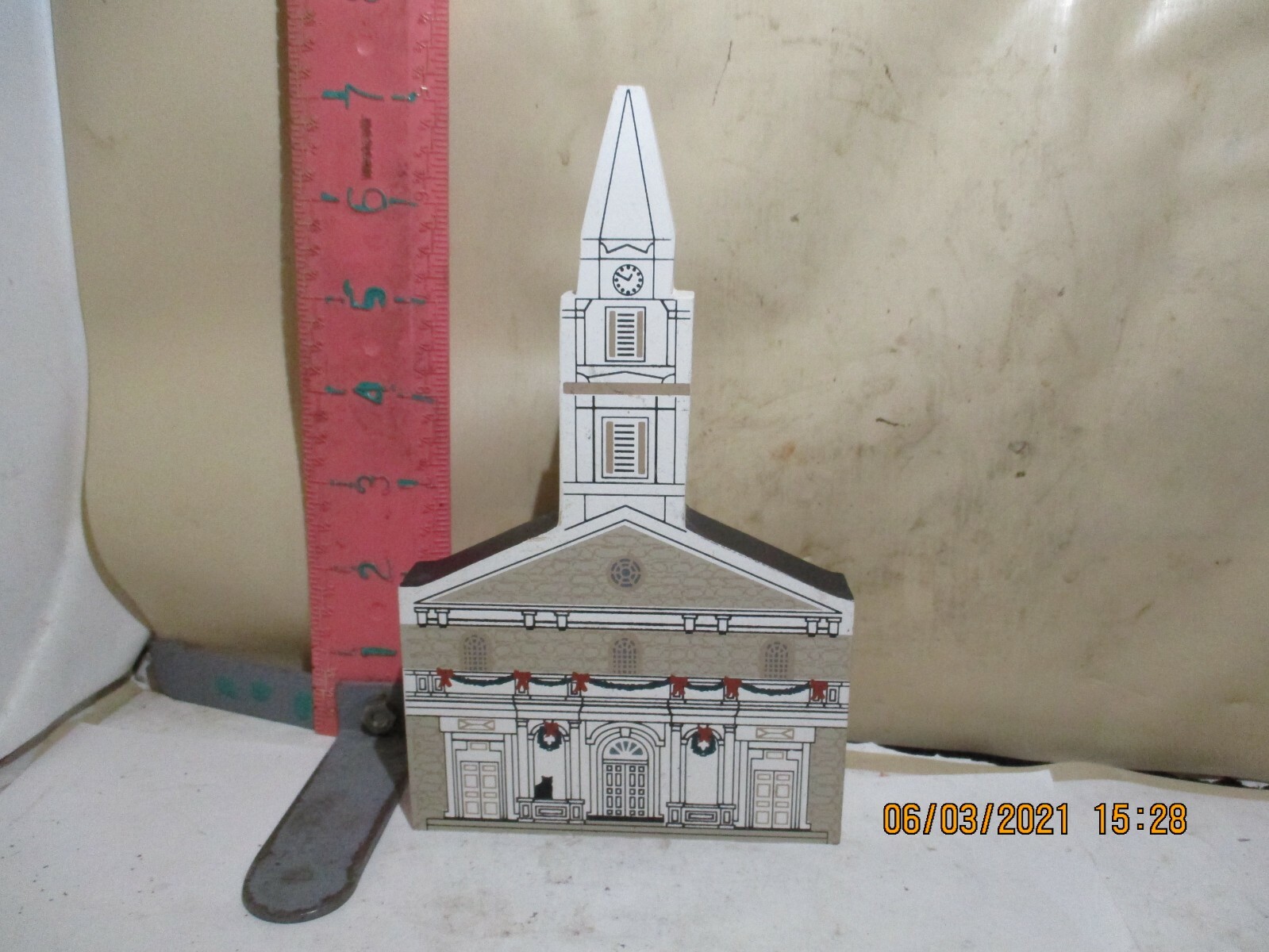 THE CAT’S MEOW VILLAGE – NEW YORK CHRISTMAS SERIES-ST. MARKS IN BOWEREY 1995