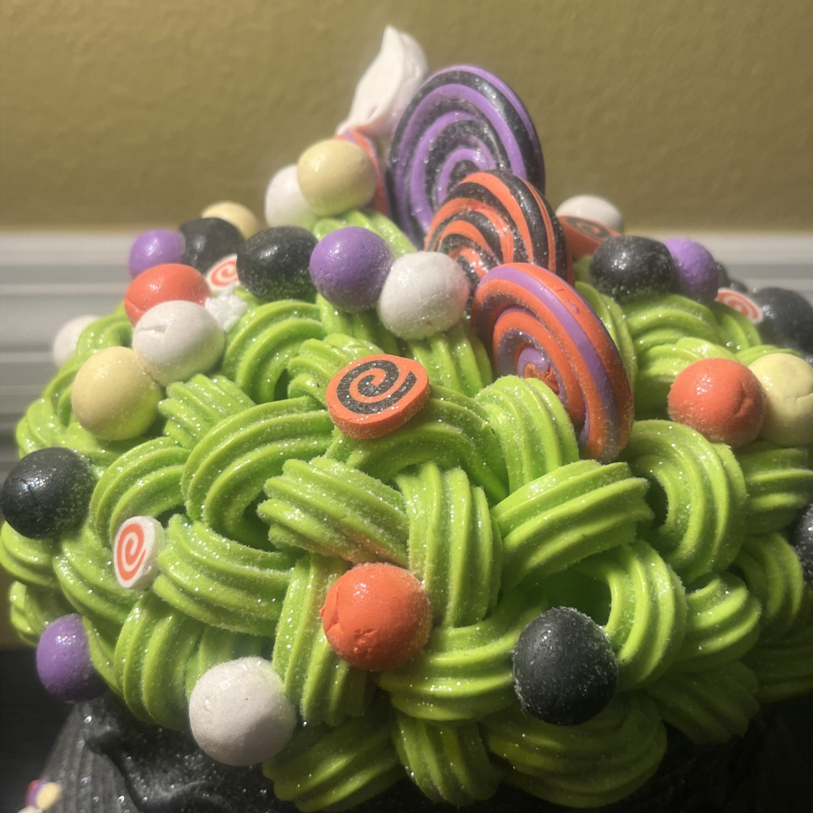 Halloween LED Witch Cauldron 12″ House Glitter Sweets by Candy Corn Lane