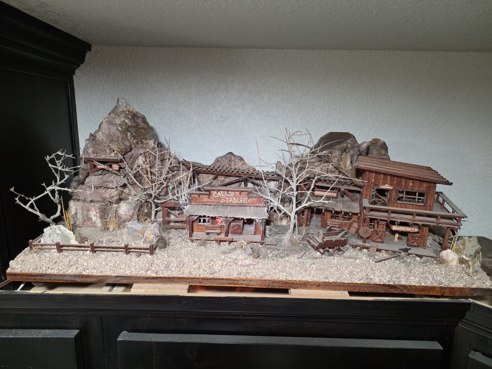 Western Town Village Building Display 3D Effect Wood Stone Brown Gray