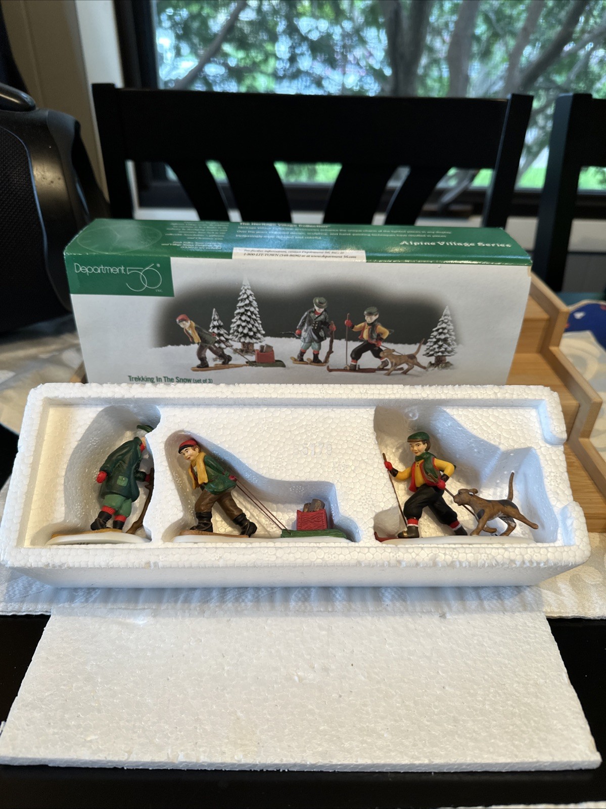 Dept 56 Alpine Village Trekking In The Snow #56202 Dog Snowshoes Alps Ski in Box