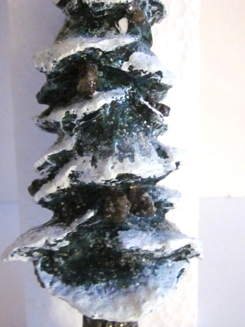 DEPT’56 VILLAGE 8″ POLE PINE TREE #5528-0 BRAND NEW IN BOX