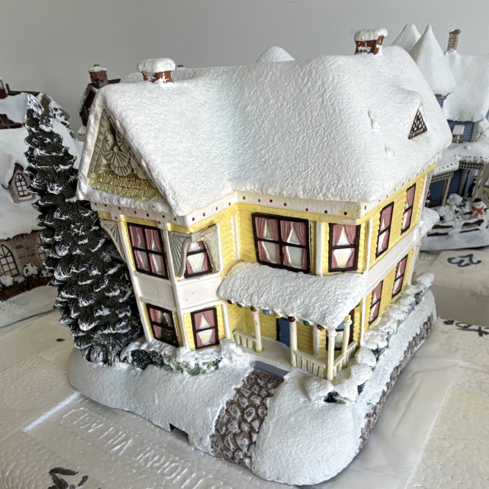 Hawthorne Village Thomas Kinkade Victorian Homestead Lighted Signed 2001