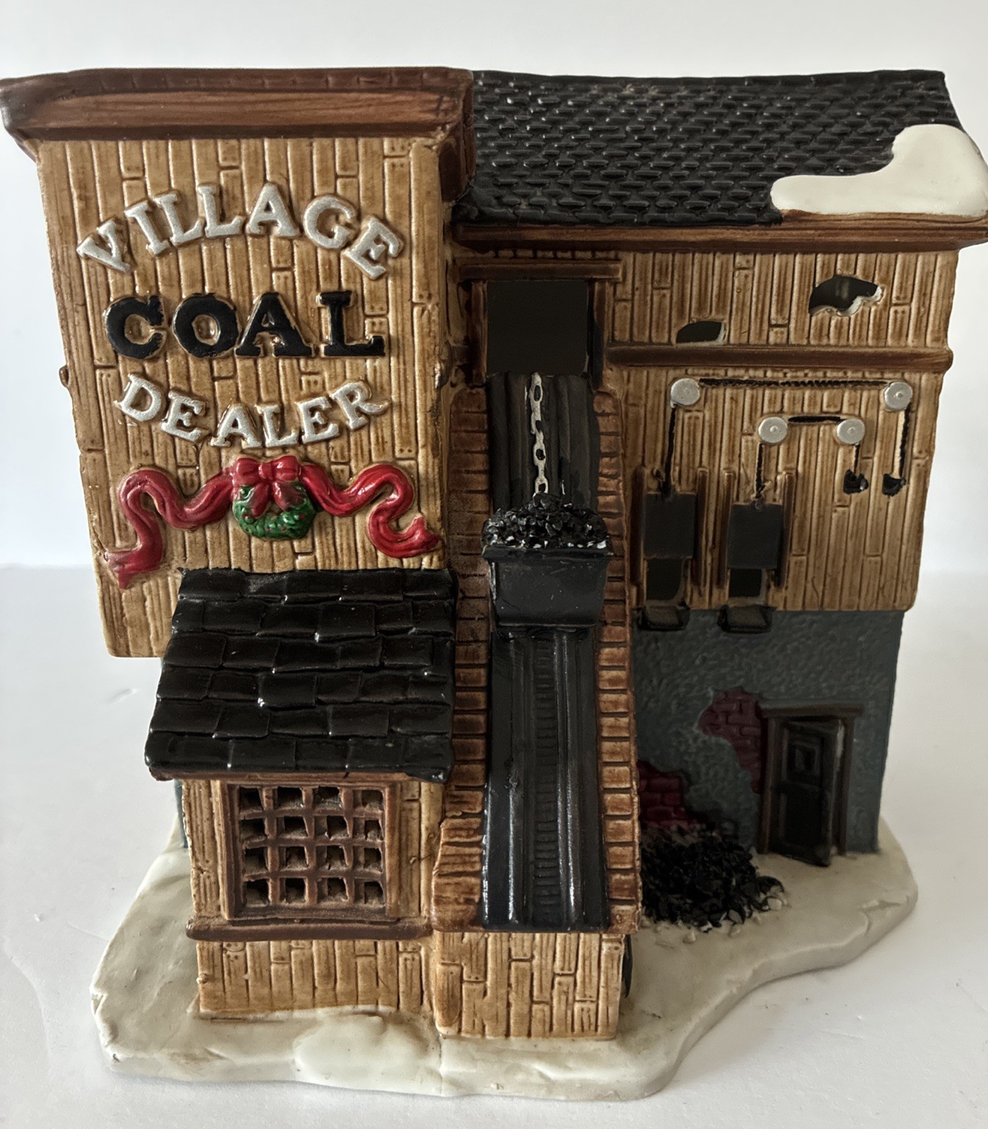 2000 Lemax Caddington Village Christmas Village Lighted Village Coal Dealer Shop