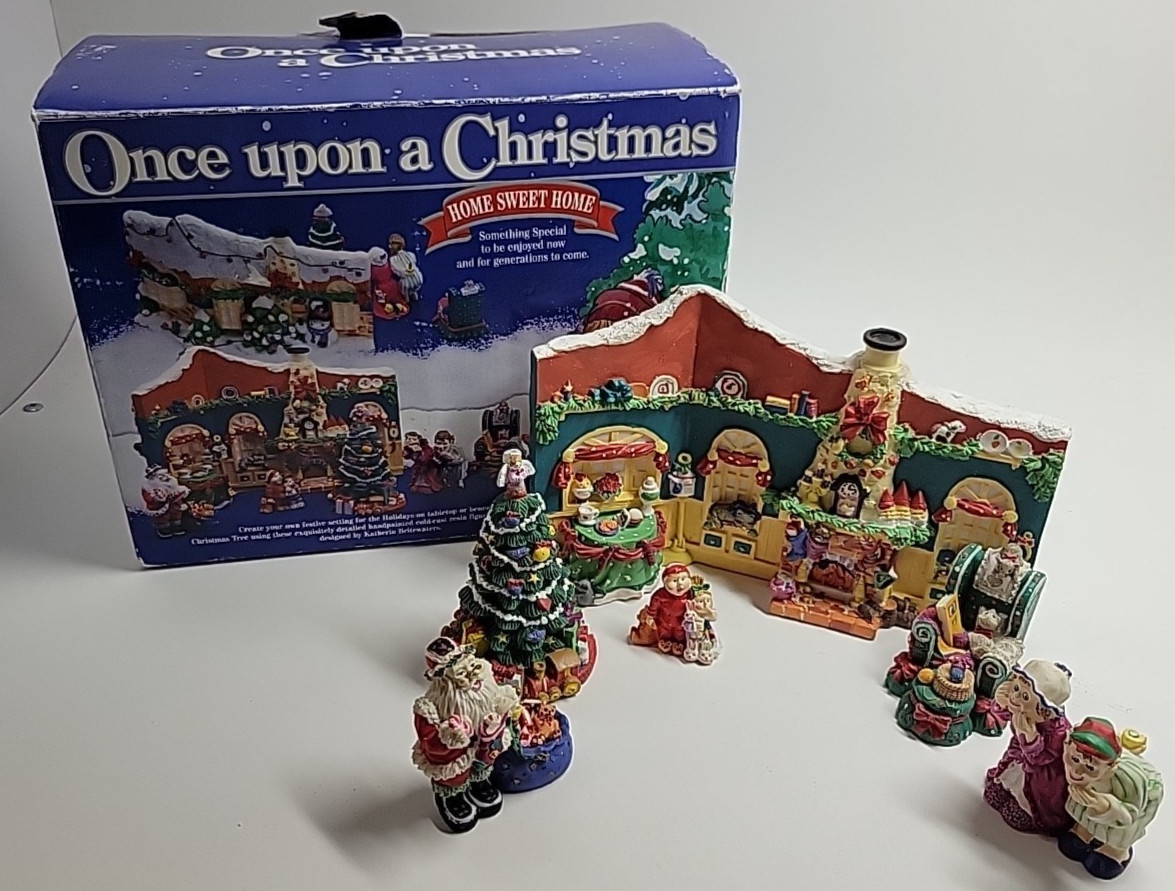 Katherin Britewaters 1992 Giny Inc Once upon a Christmas Home Sweet Home 6PC Set