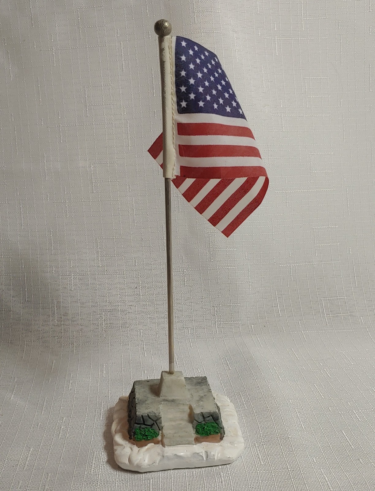 Lemax “American Flag Pole” #64150A