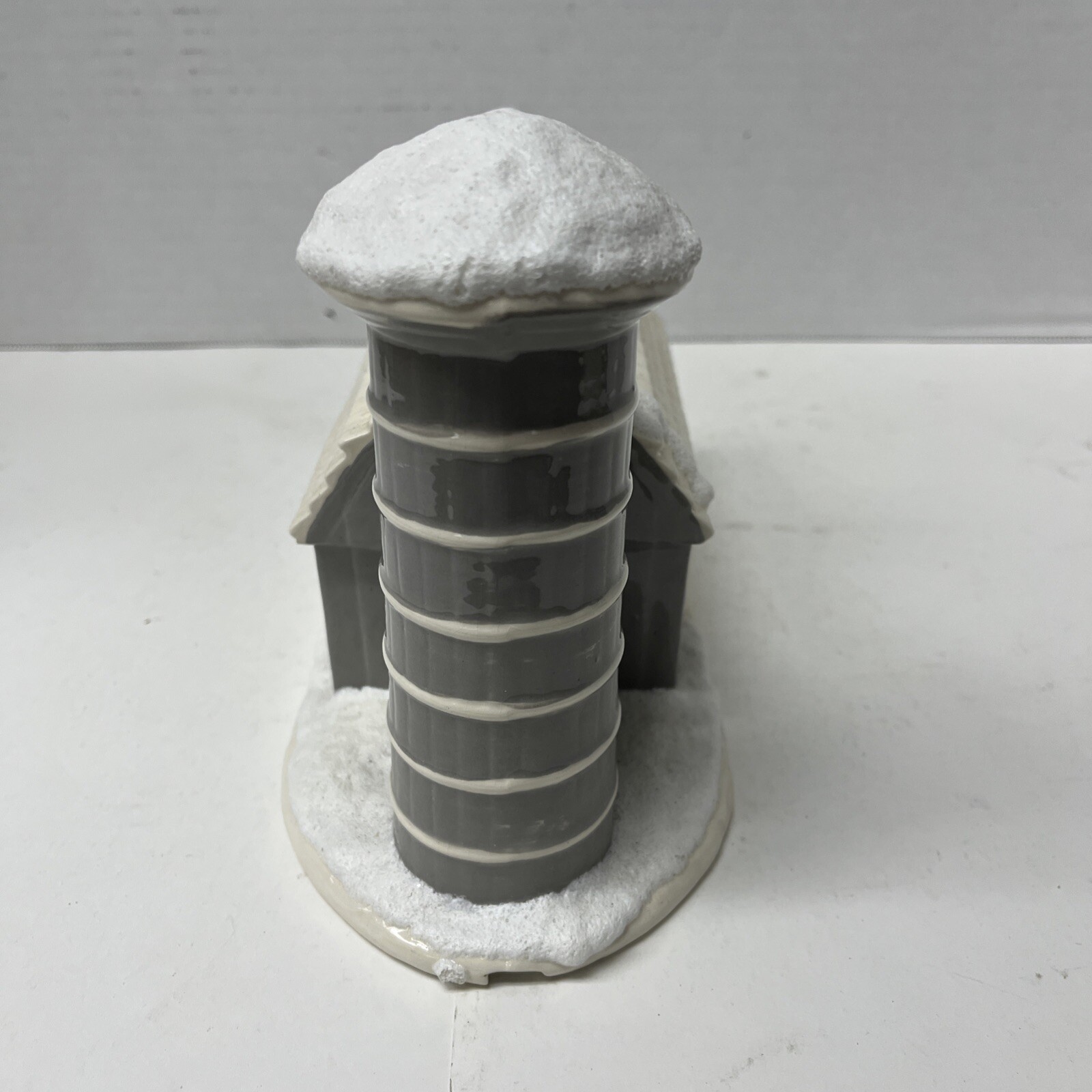 Byron Molds 1979 Ceramic Barn & Silo