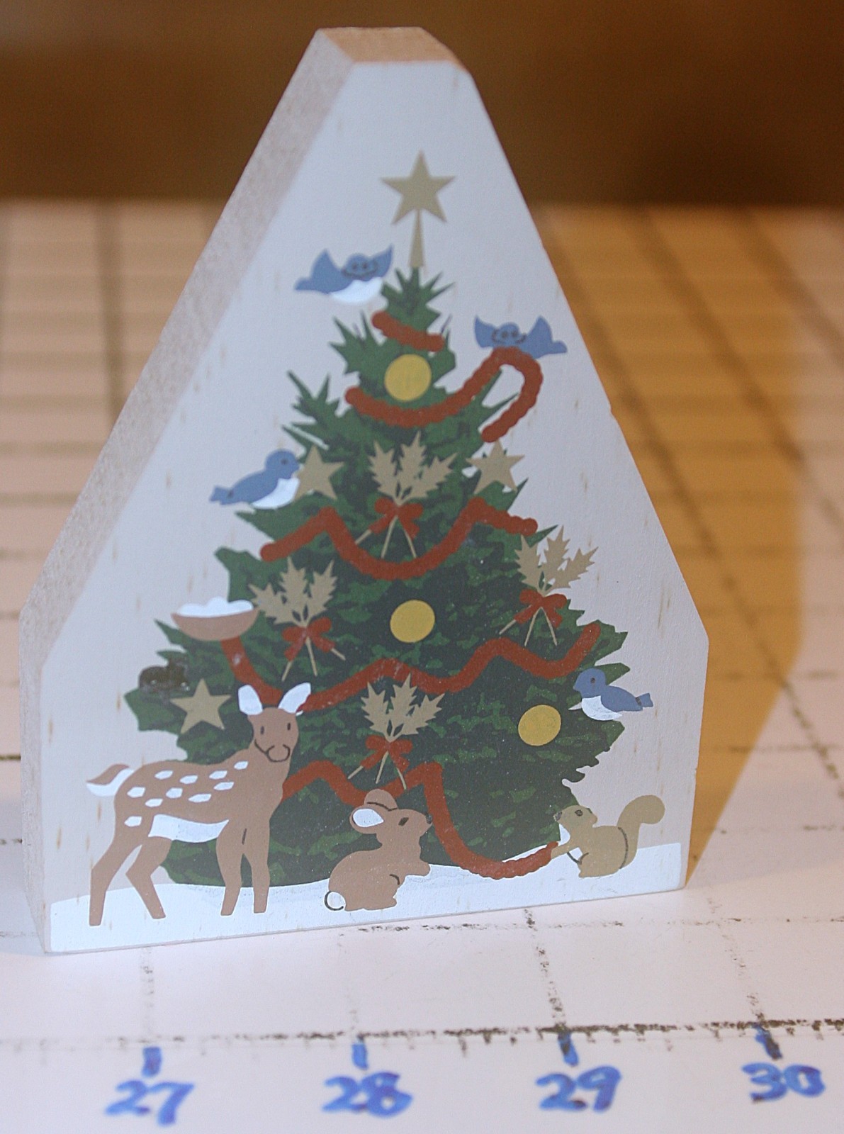 The Cats Meow Wildlife Tree 1994 Christmas Shelf Sitter