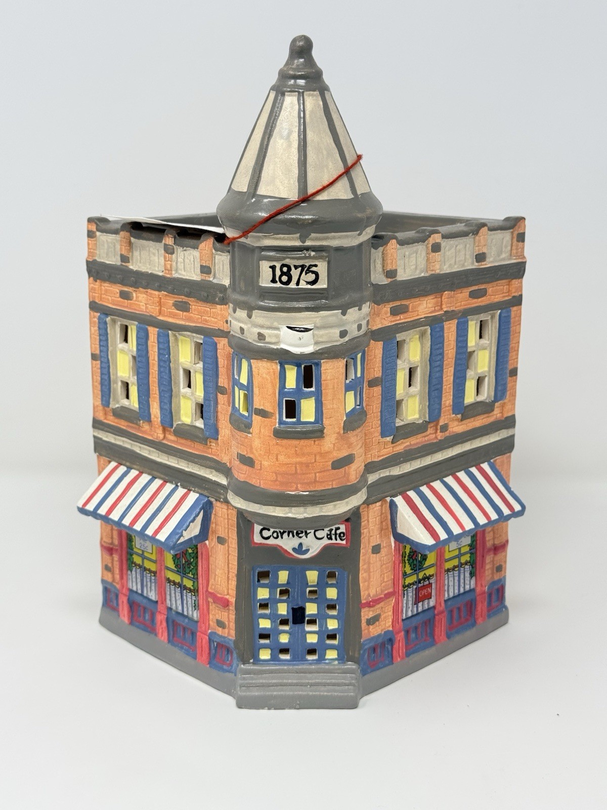 Department 56 Snow Village Corner Cafe 1988 Ceramic Boxed