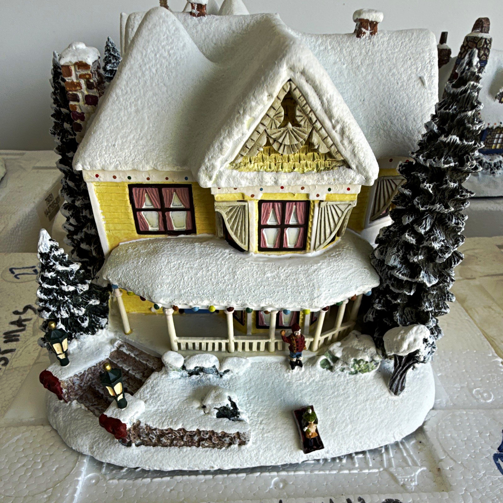 Hawthorne Village Thomas Kinkade Victorian Homestead Lighted Signed 2001