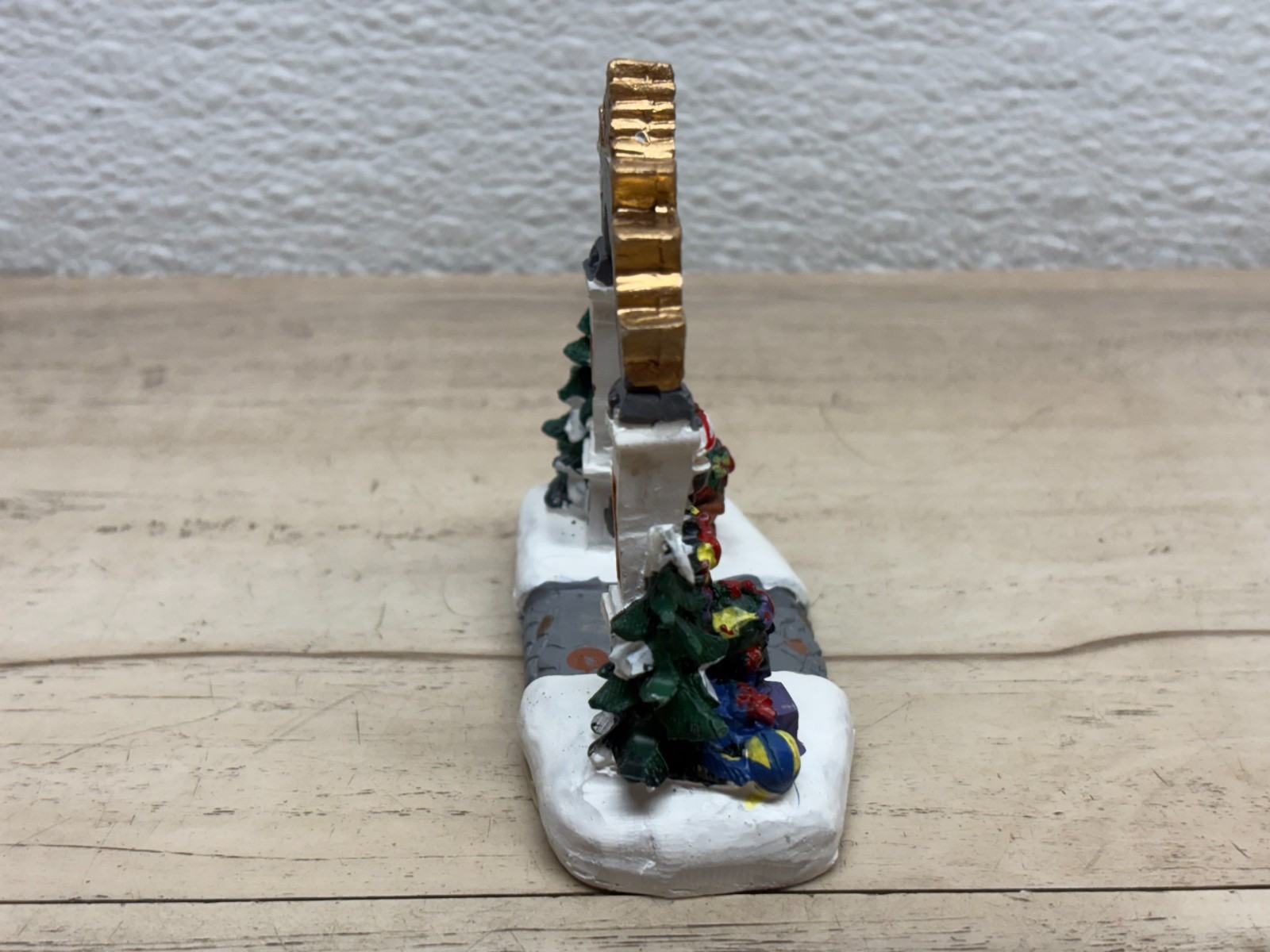 Set Of 3 Christmas Village Ceramic Figurines People And Arch