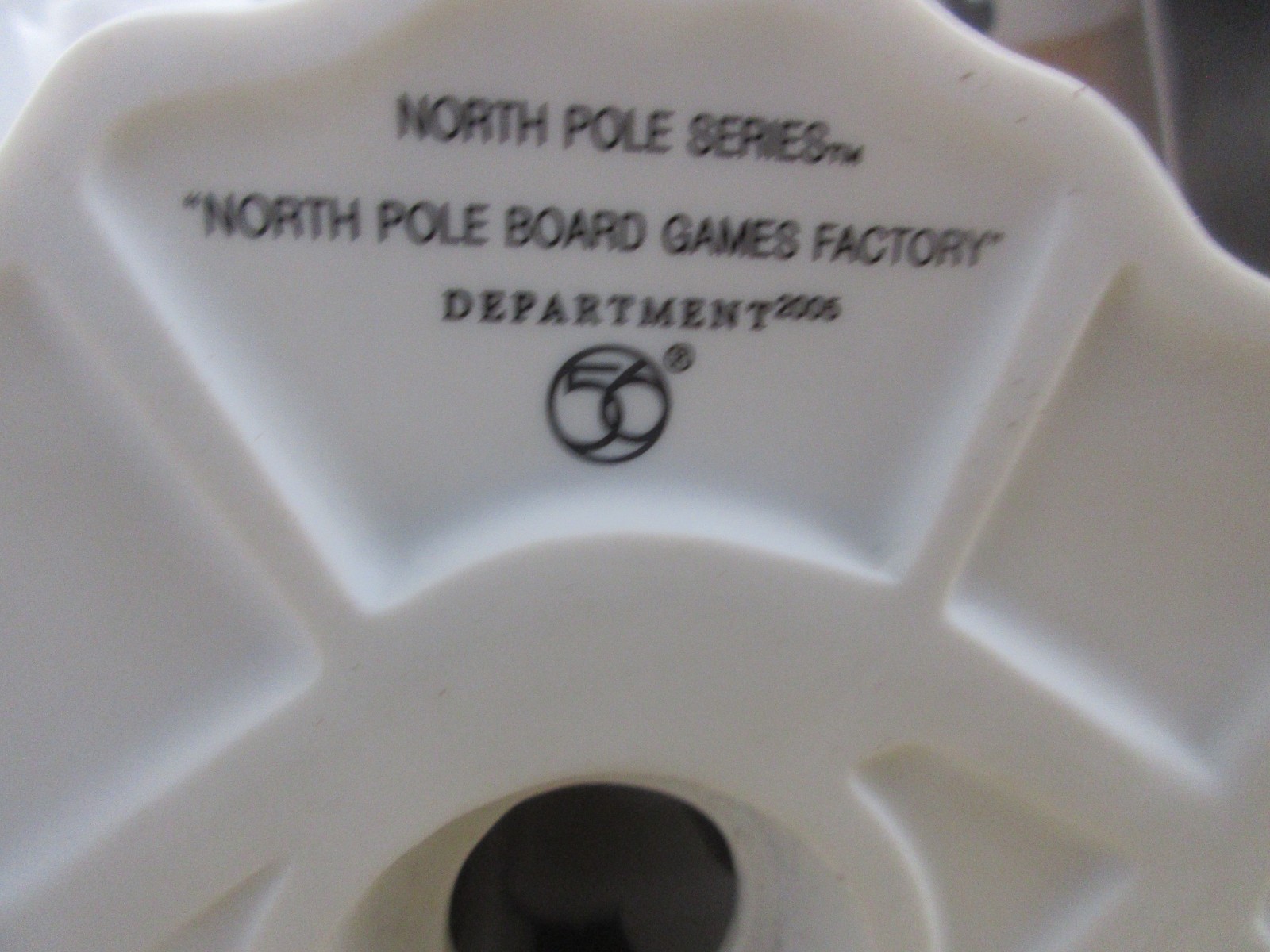 2005 Dept Department 56 North Pole Board Games Factory ‘North Pole Series’