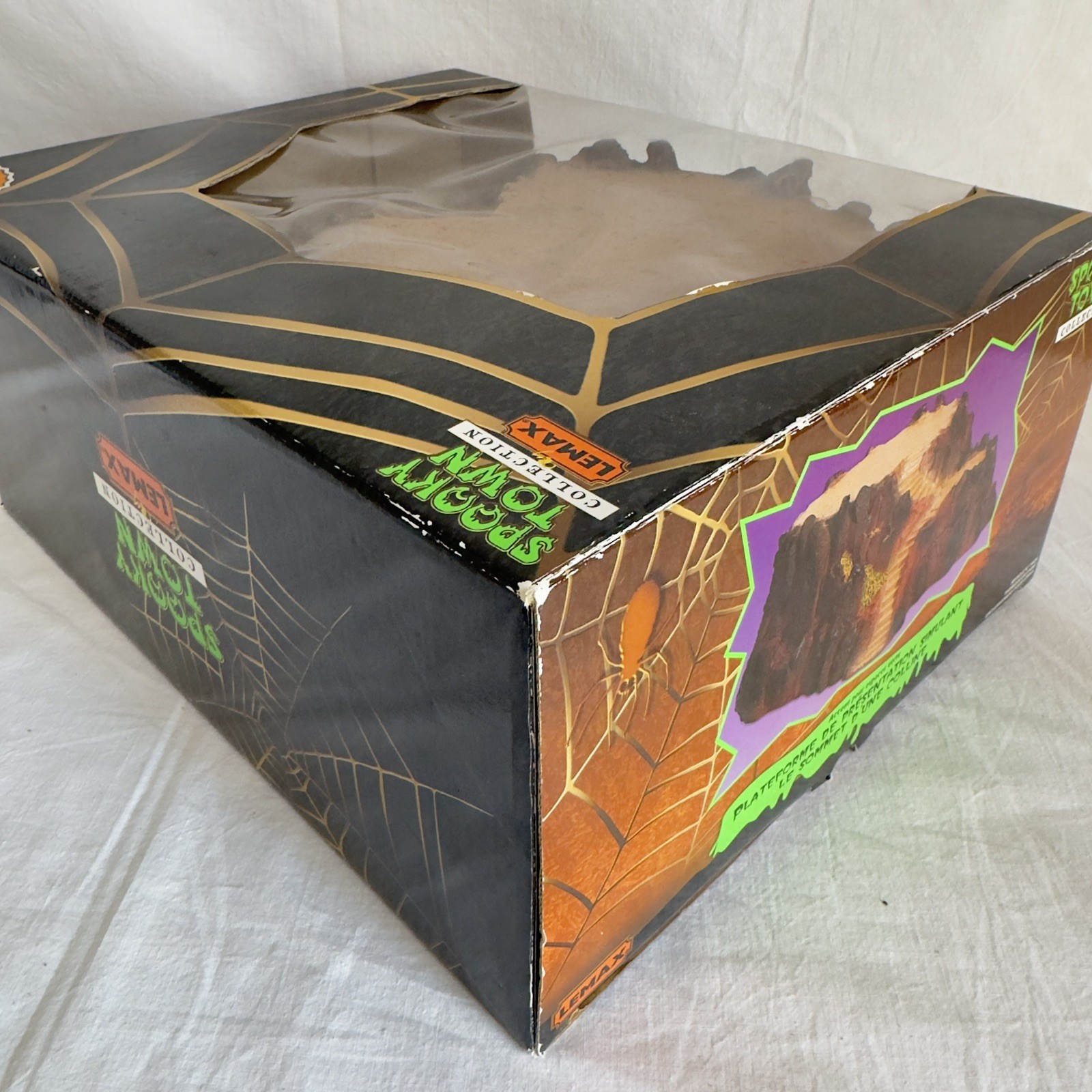 LEMAX Spooky Town “HILL TOP DISPLAY PLATFORM” Large LANDSCAPE Accent #419046 NOS