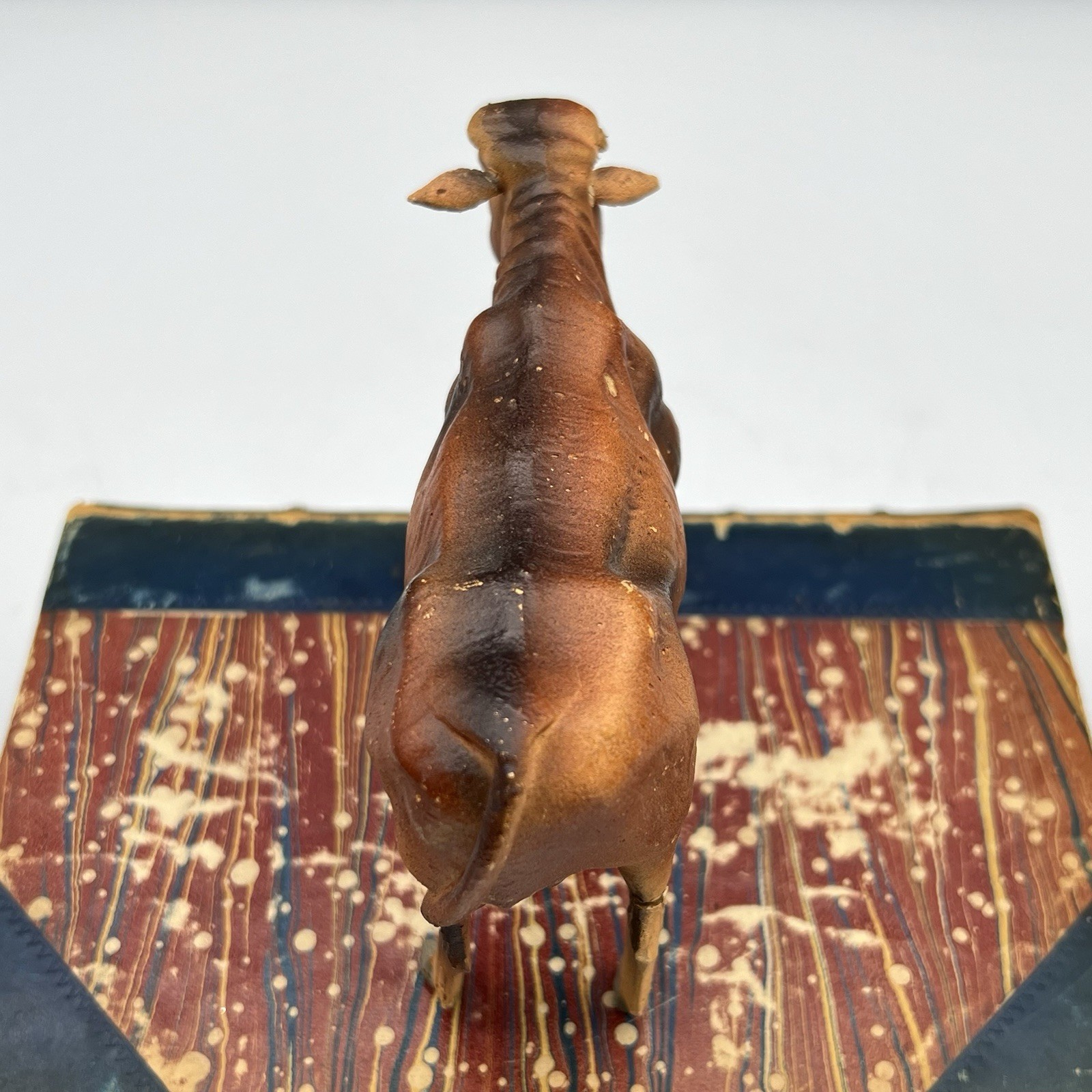 Pre-War NATIVITY COW 3.75″ Germany CHRISTMAS VILLAGE Stick Leg Composite PUTZ