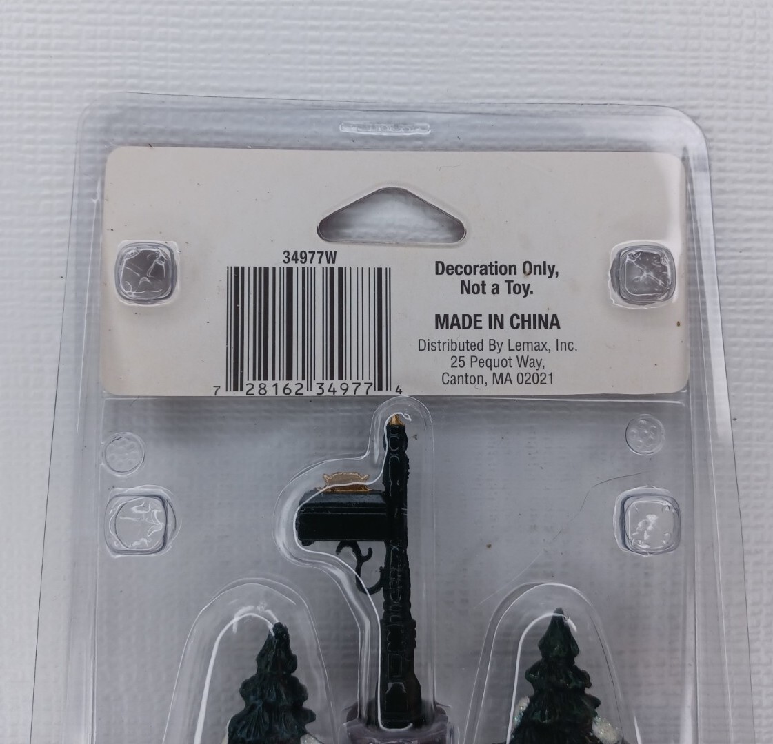 2003 Lemax 34977W Village Collection Mailbox & Two Trees Christmas Glitter