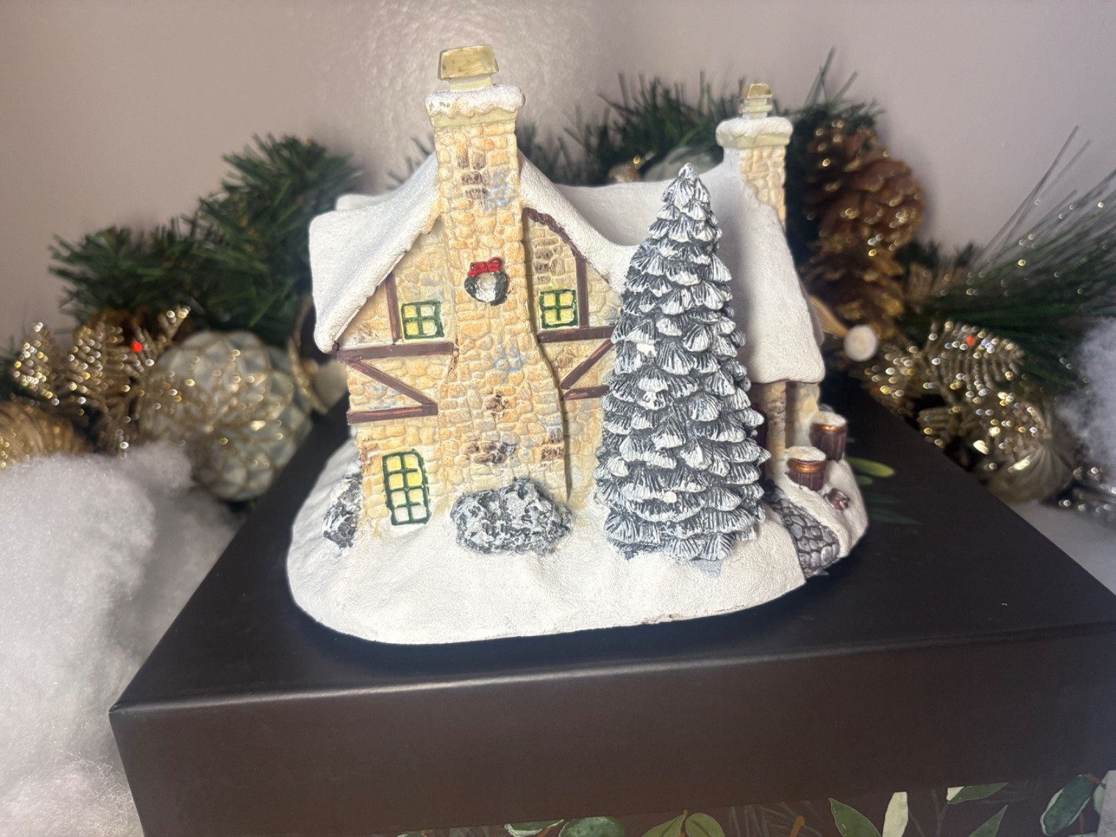 Hawthorne Village Thomas Kinkade Santa’s Workshop Village house only