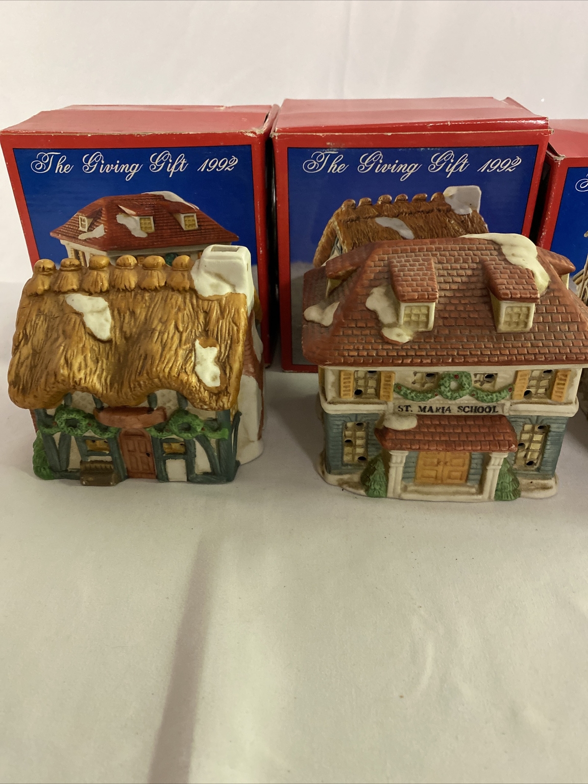 The Giving Gift – 3-1992/1-1993 Christmas Village Variety Great Shape 4 Total
