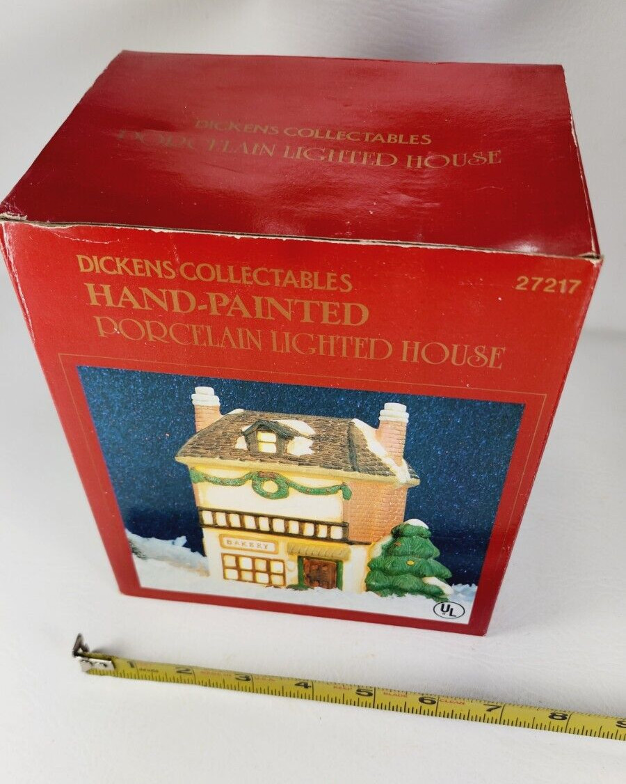 1993 dickens collectibles Porcelain hand painted lighted house Bakery NIB