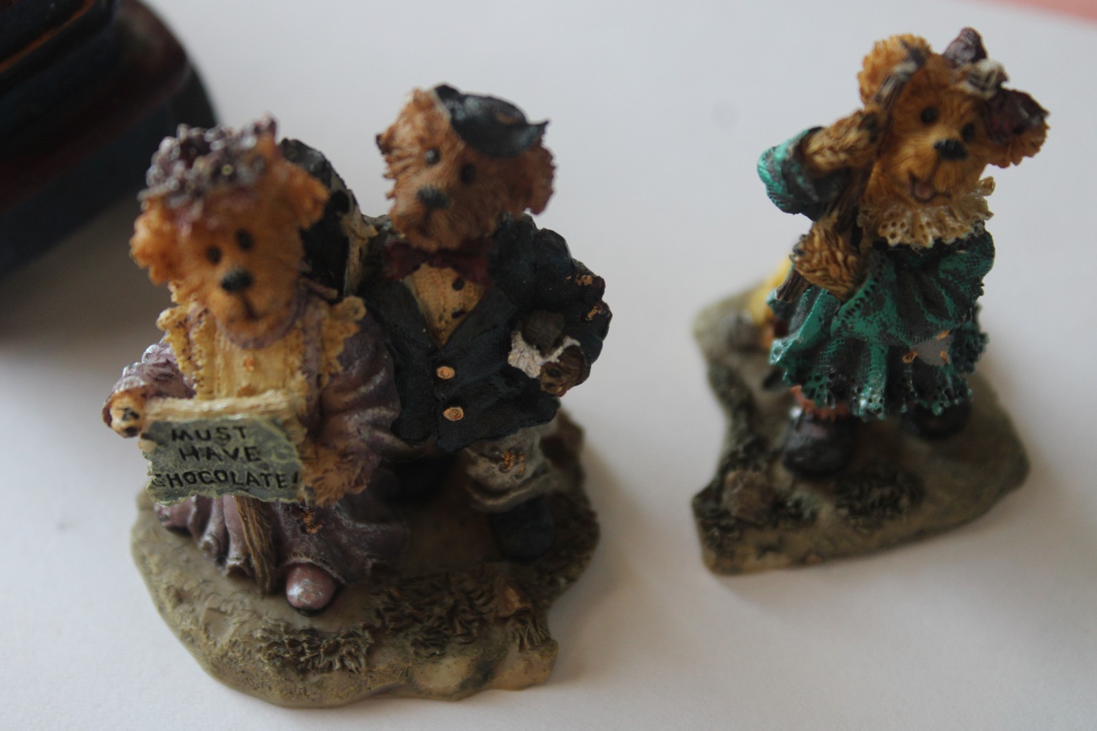 Boyds Bearly Built Villages Cocoas House Chocolate Village + Acc