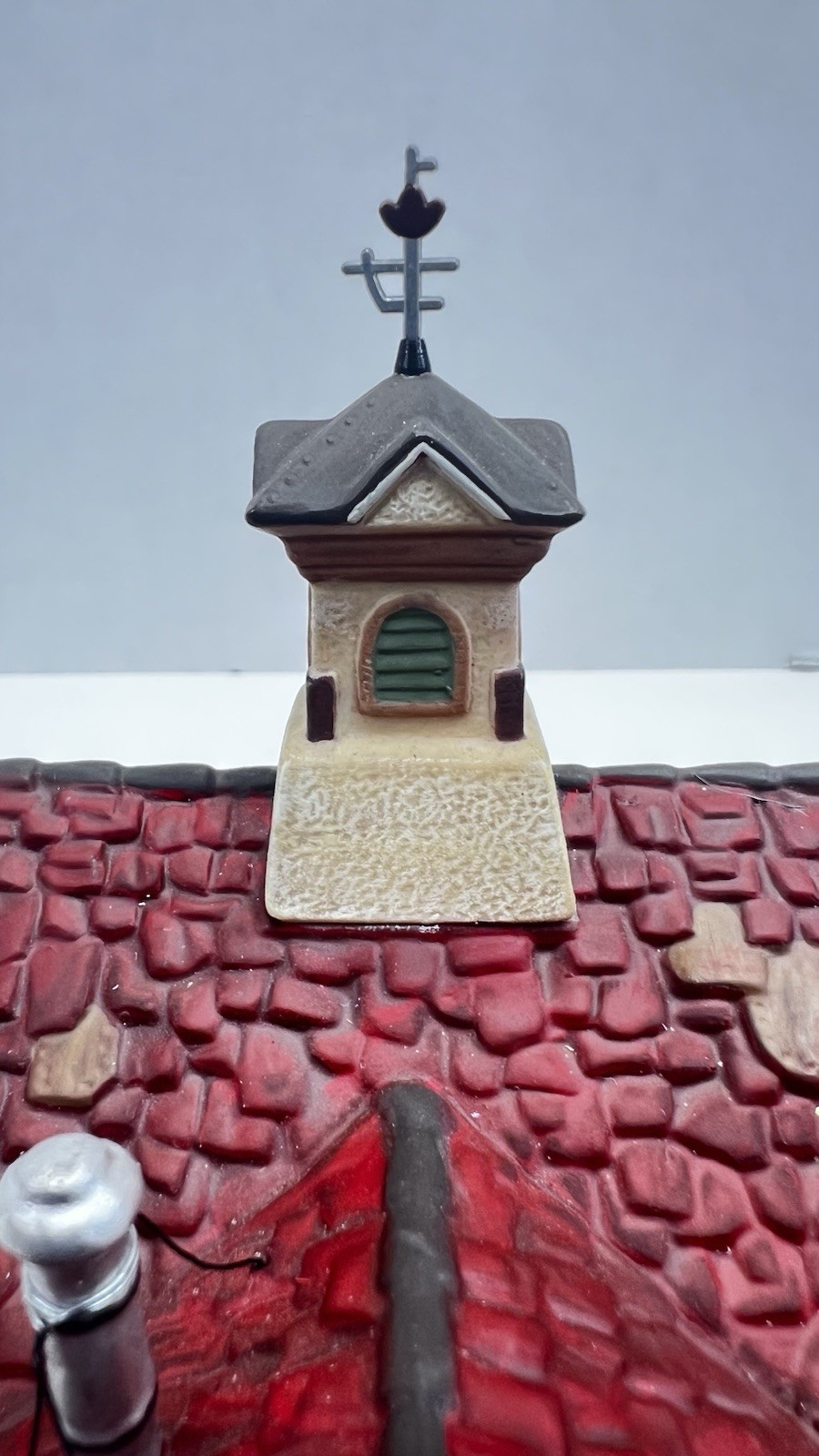 Dept 56 New England Village Series “The Cranberry House” Retired 2000 Complete