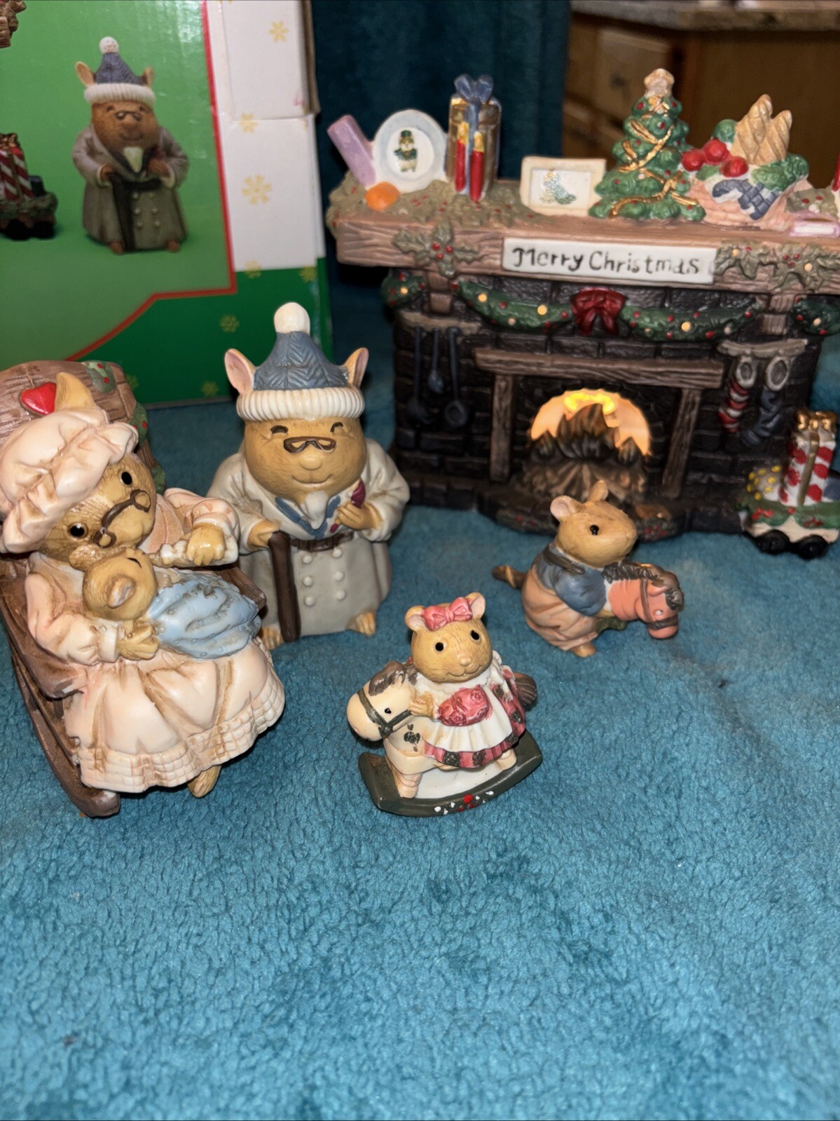 Vintage five piece Christmas mouse family set porcelain hand painted lighted