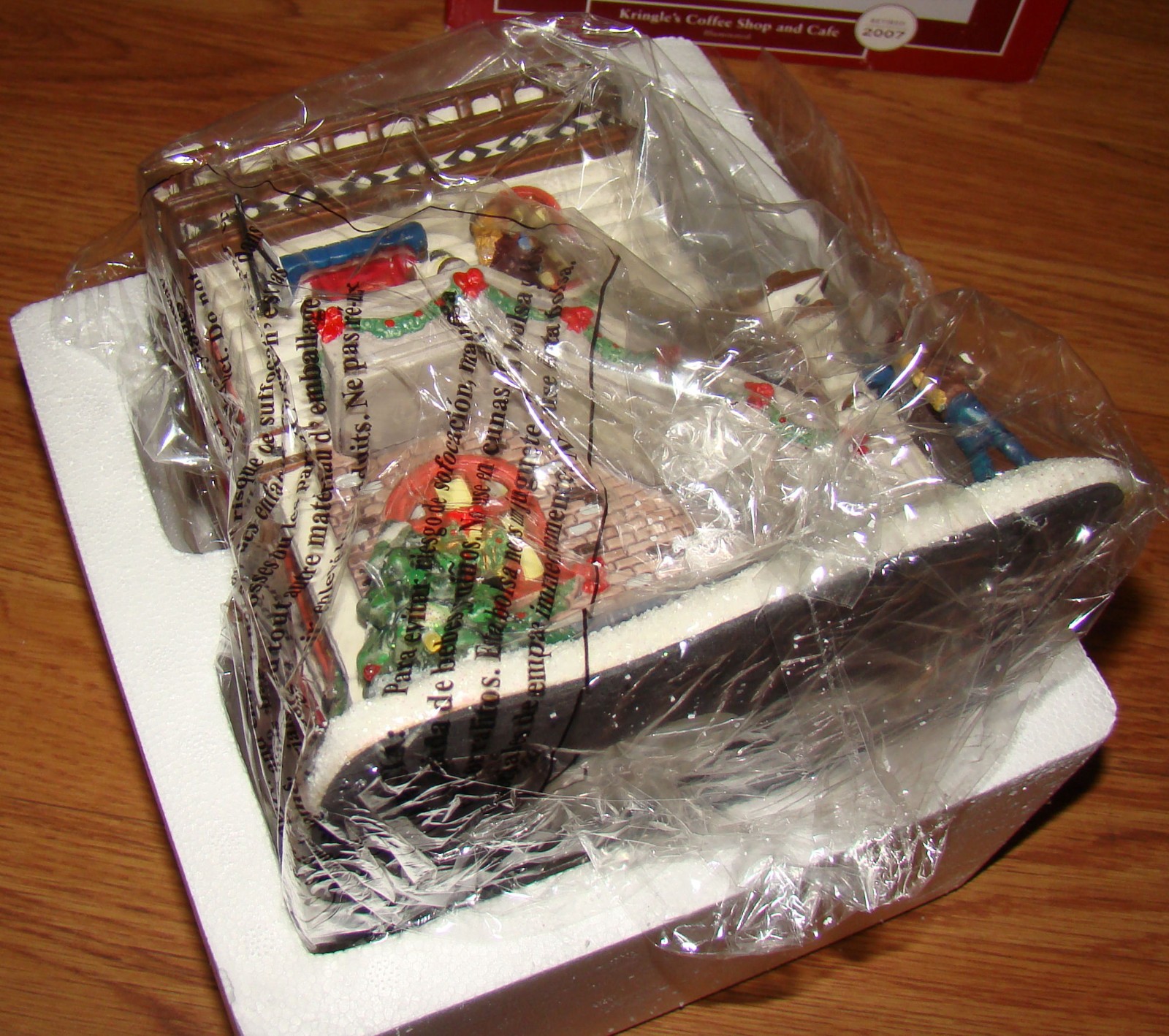 2005 St. Nicholas Square Village KRINGLE’S COFFEE SHOP & CAFE, Lighted