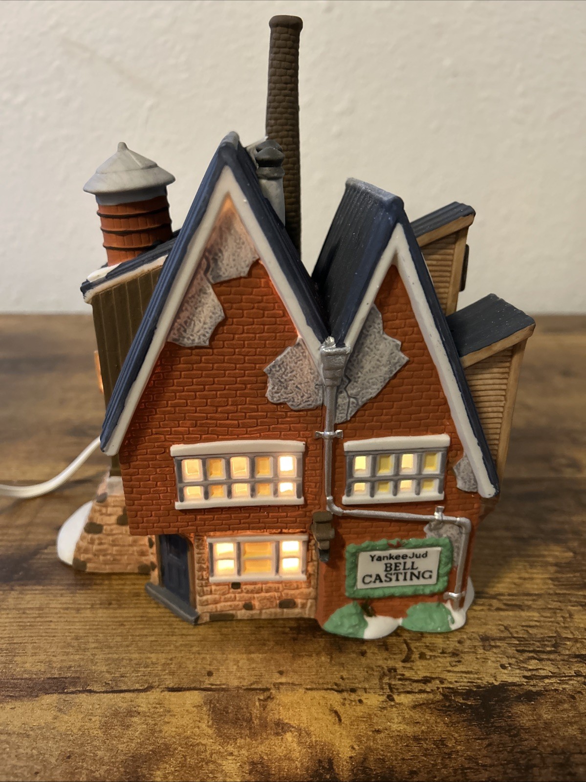 Dept 56 Heritage New England Village Retired Yankee Jud Bell Casting #5643-0