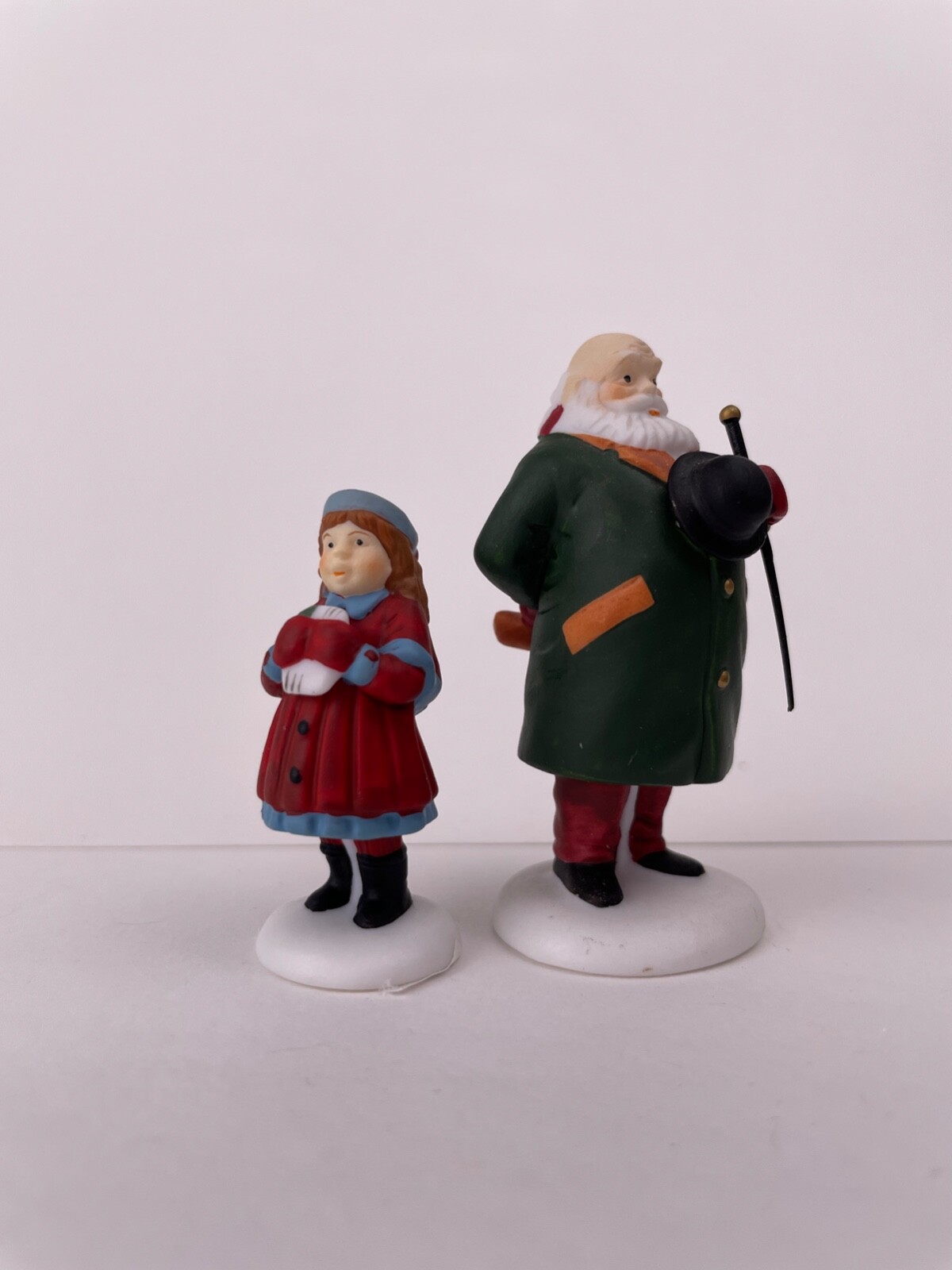 Dept 56 Christmas In The City #58890 Yes, Virginia Department 56