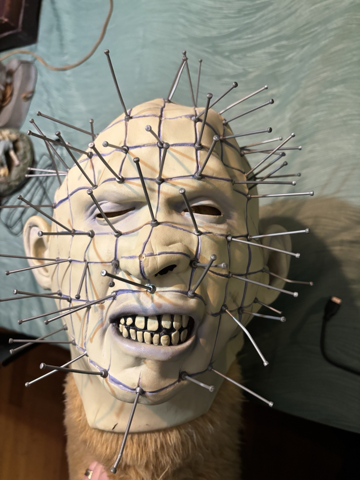 2009 Reel Games Hellraiser Pinhead Mask The Weinstein Group Adult Halloween mask
