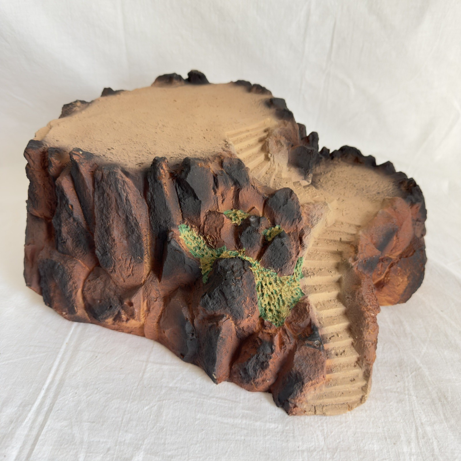 LEMAX Spooky Town “HILL TOP DISPLAY PLATFORM” Large LANDSCAPE Accent #419046 NOS