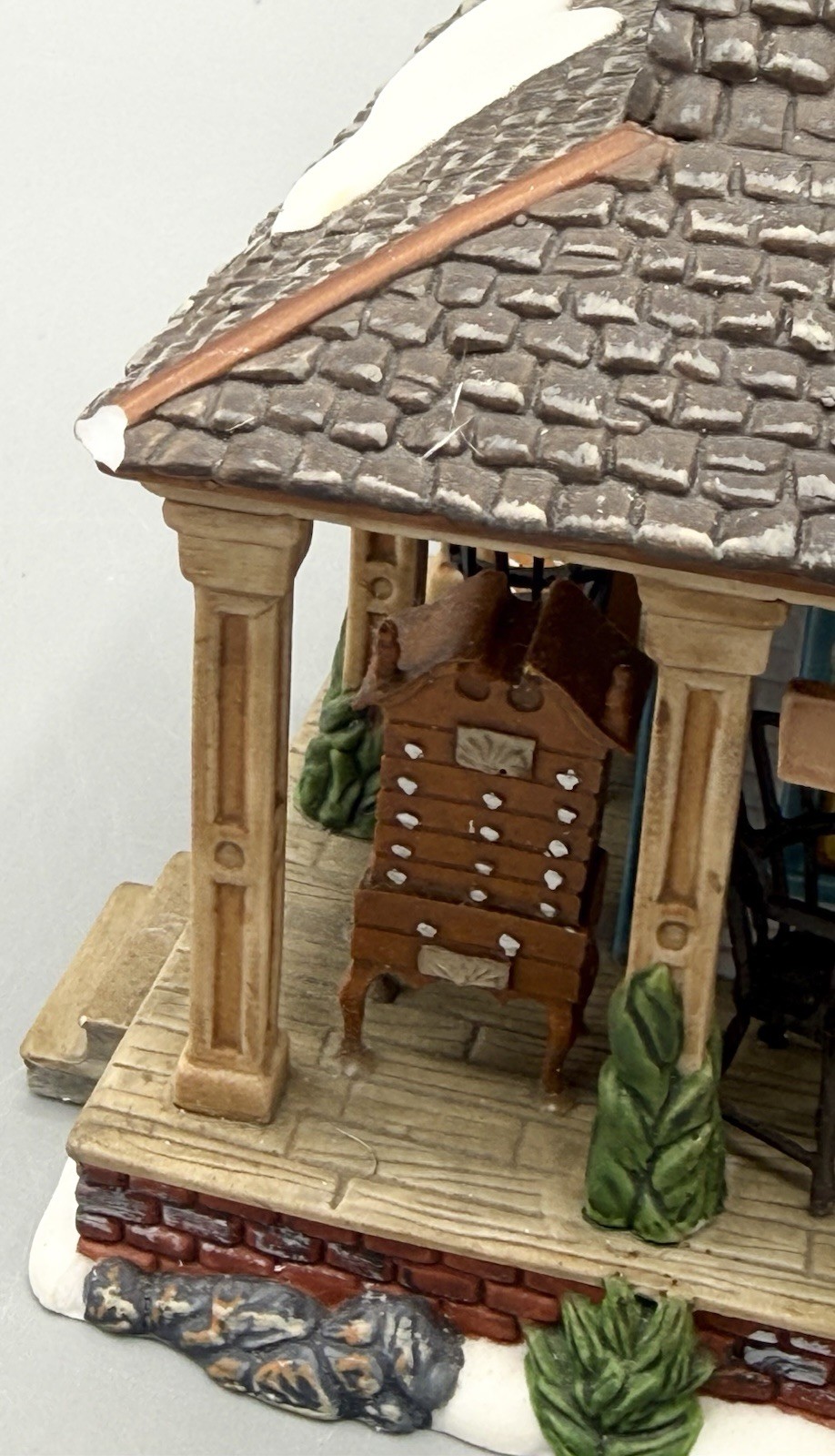 Dept 56 “Pawtuck Furniture Maker” New England CHIPPED