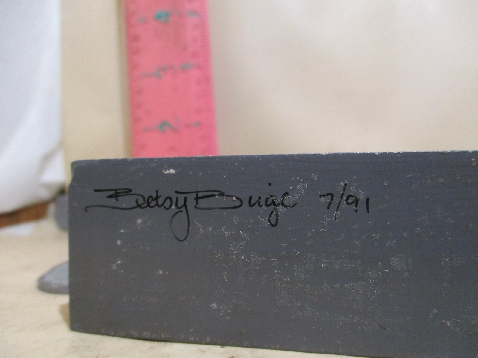 BETSY BUGE (COULD BE BEIGE) HOUSE – DATED 1991 – NO DAMAGE!