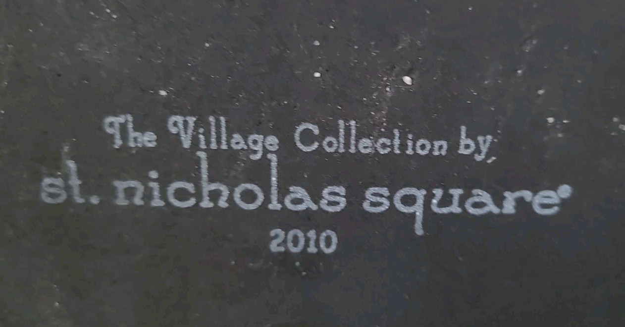St. Nicholas Square Christmas Village 2010 Santa’s Toy Chest Illuminated W/Box