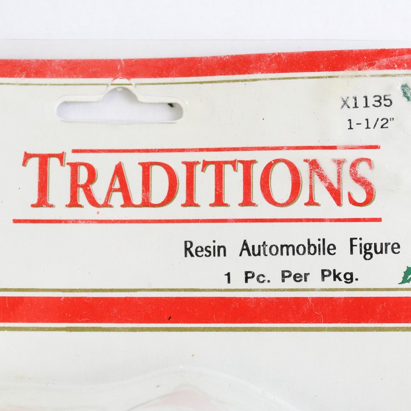 Traditions Resin Automobile Figure Blue Truck with Milk Jugs