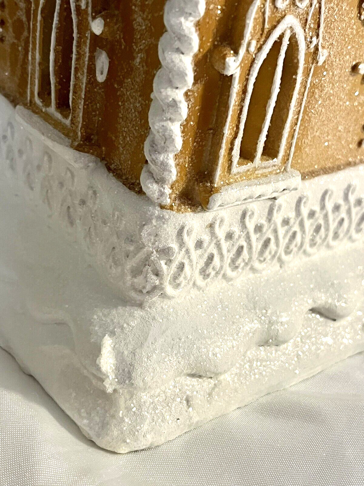 Christmas 13″ Victorian LED Village Icing Gingerbread House