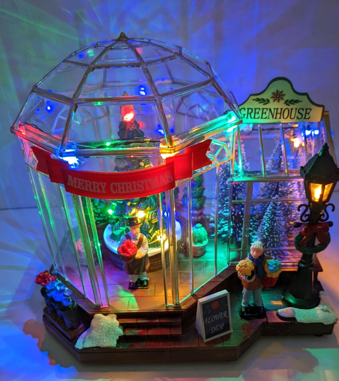 New 2024 Christmas GREENHOUSE by Holiday Time Lights Up & Plays 8 Carols VIDEO