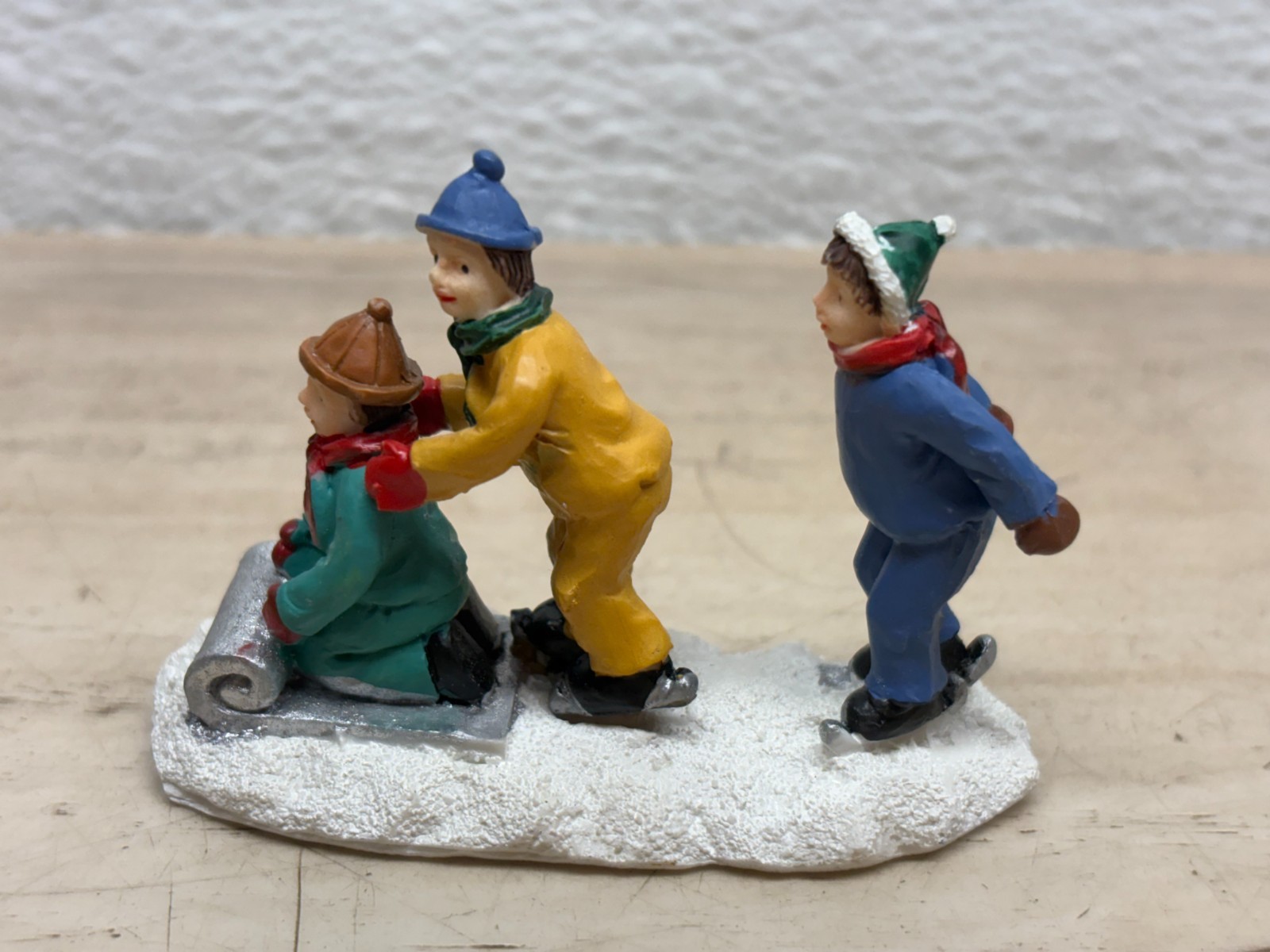 Set Of 3 Christmas Village Ceramic Figurines People And Arch
