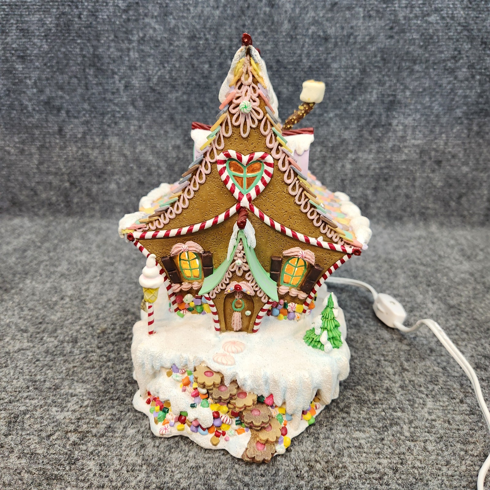 DANBURY MINT Home Sweet Home Ceramic Gingerbread House Christmas Lightup