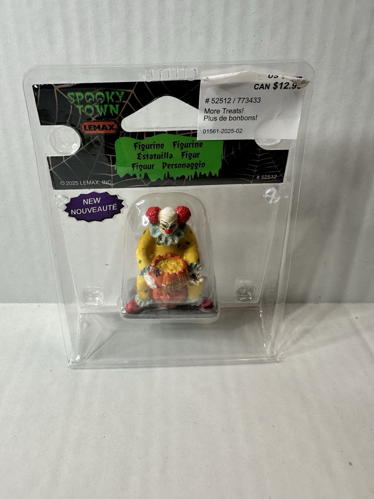 Lemax Spooky Town MORE TREATS! Scary Clown # 52512 Halloween Village 2025 New