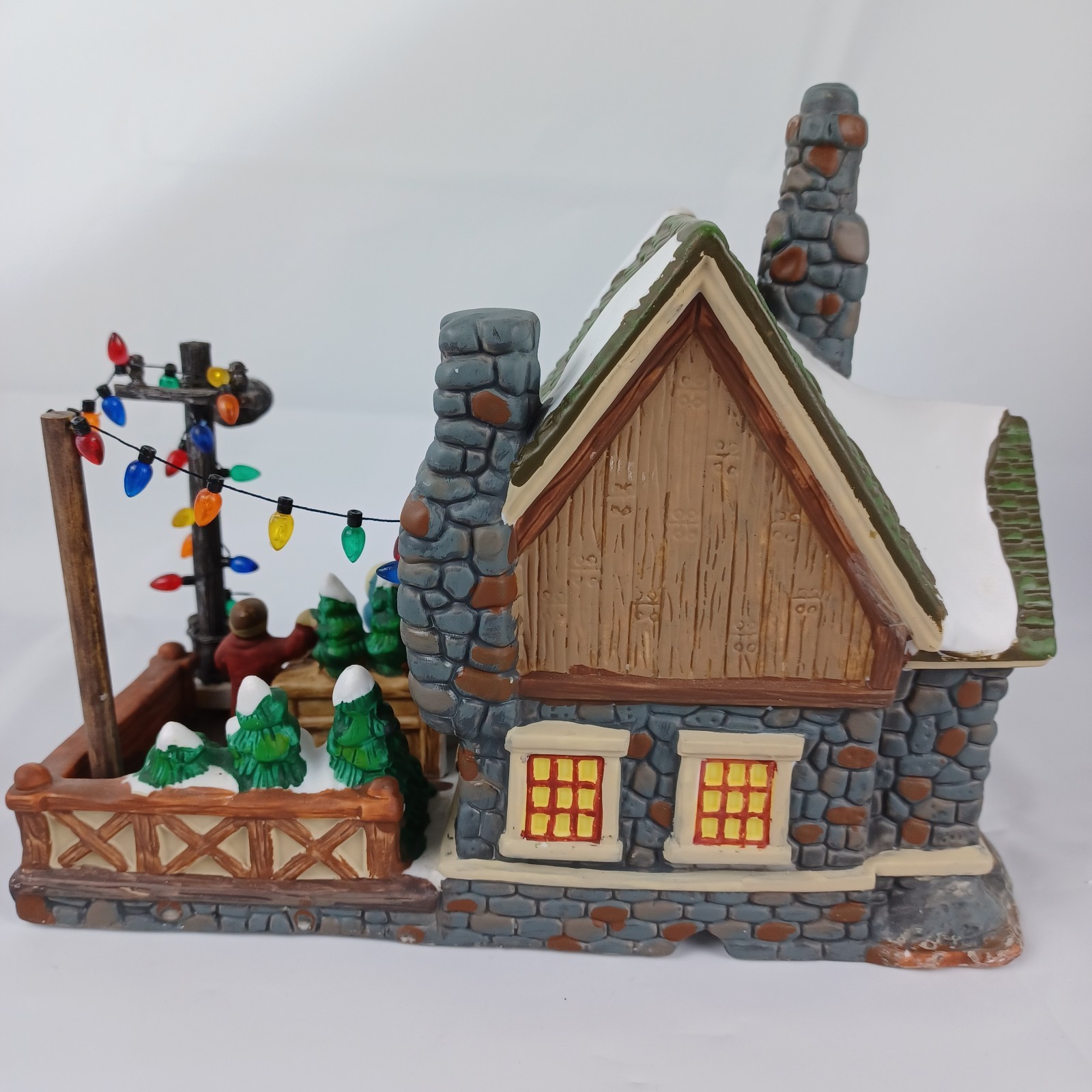Victorian village collectibles 2001 Christmas Village Tree Seller Farm Stand