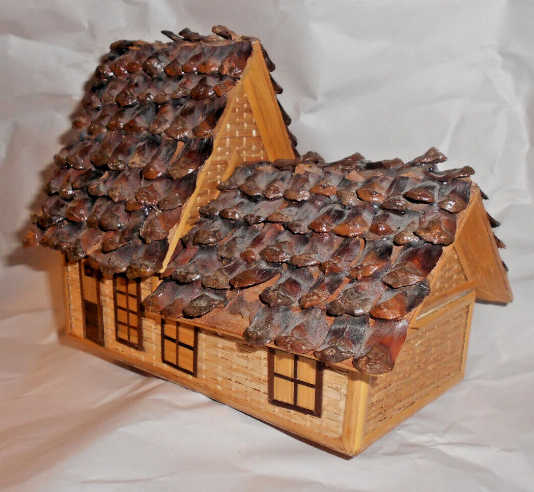 VTG RUSTIC Cottage Jewelry Hinged Box Hand Made