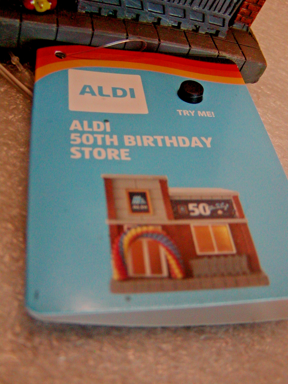 Aldi Ho scale train 50th Birthday Light Up Store Building Village 7 X 4” NWT